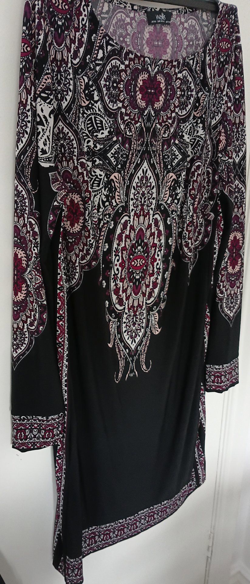 Wallis Black Paisley Print Long Sleeve Dress UK M EUR 40-42, Wallis, UK M EUR 40-42, Excellent condition — preloved on SilentSale®