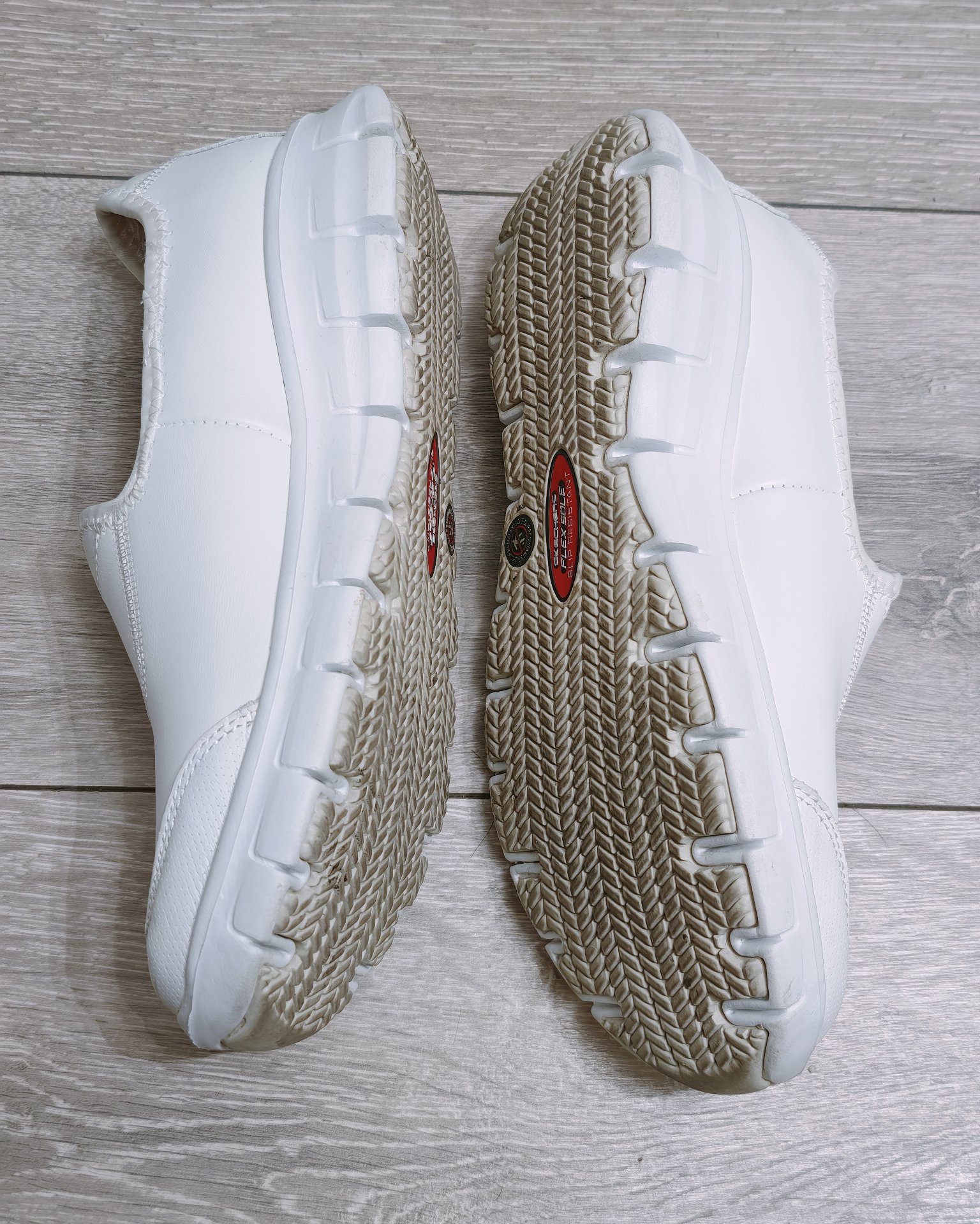 RRP £80 Skechers Work: Relaxed Fit - Sure Track women's slip-resistant trainers size UK 5, Skechers, 5, Like New condition — preloved on SilentSale®