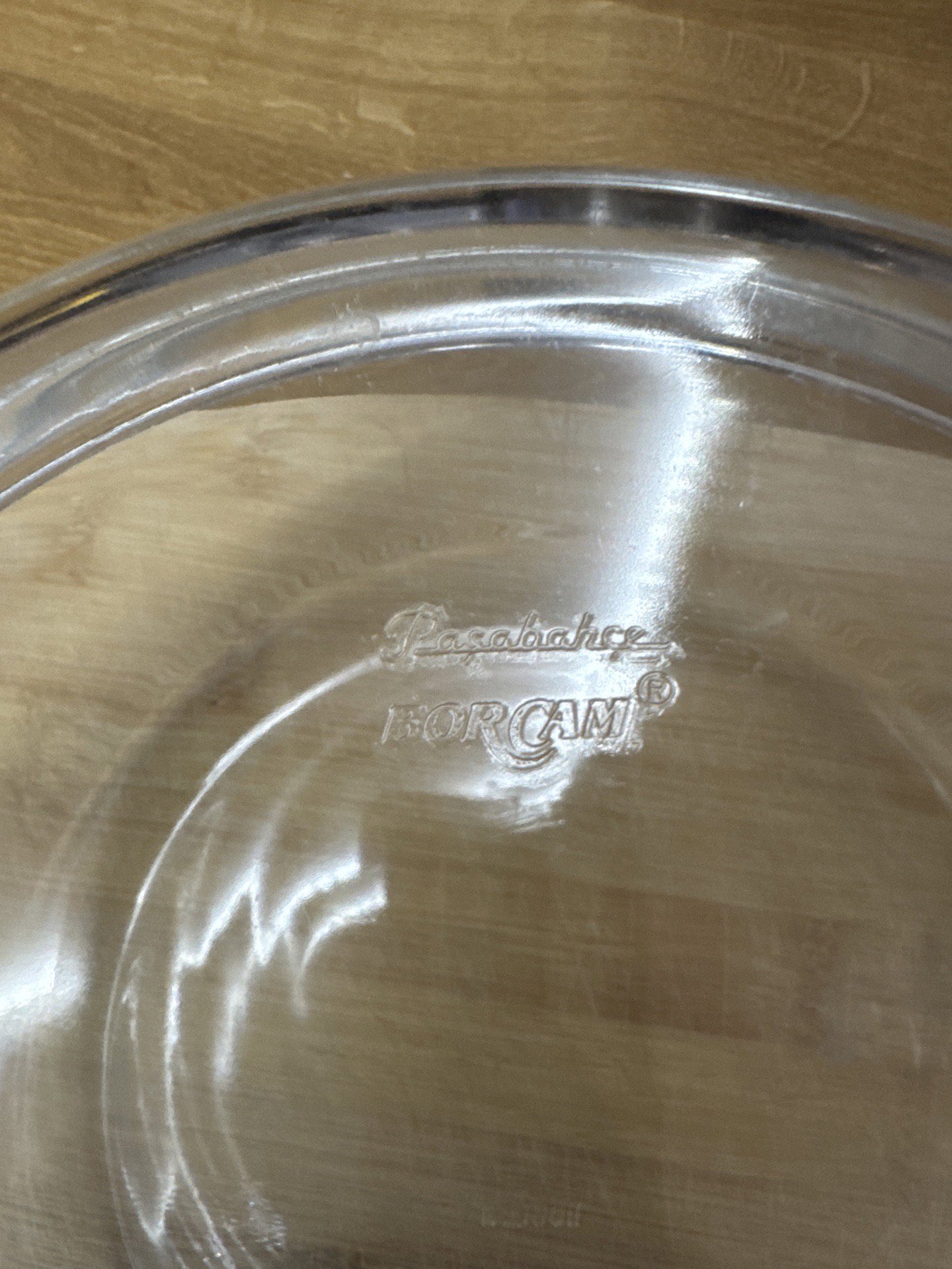 Glass Ovenproof Casserole Dish with Lid, Pasabahce, One Size, Excellent condition — preloved on SilentSale®