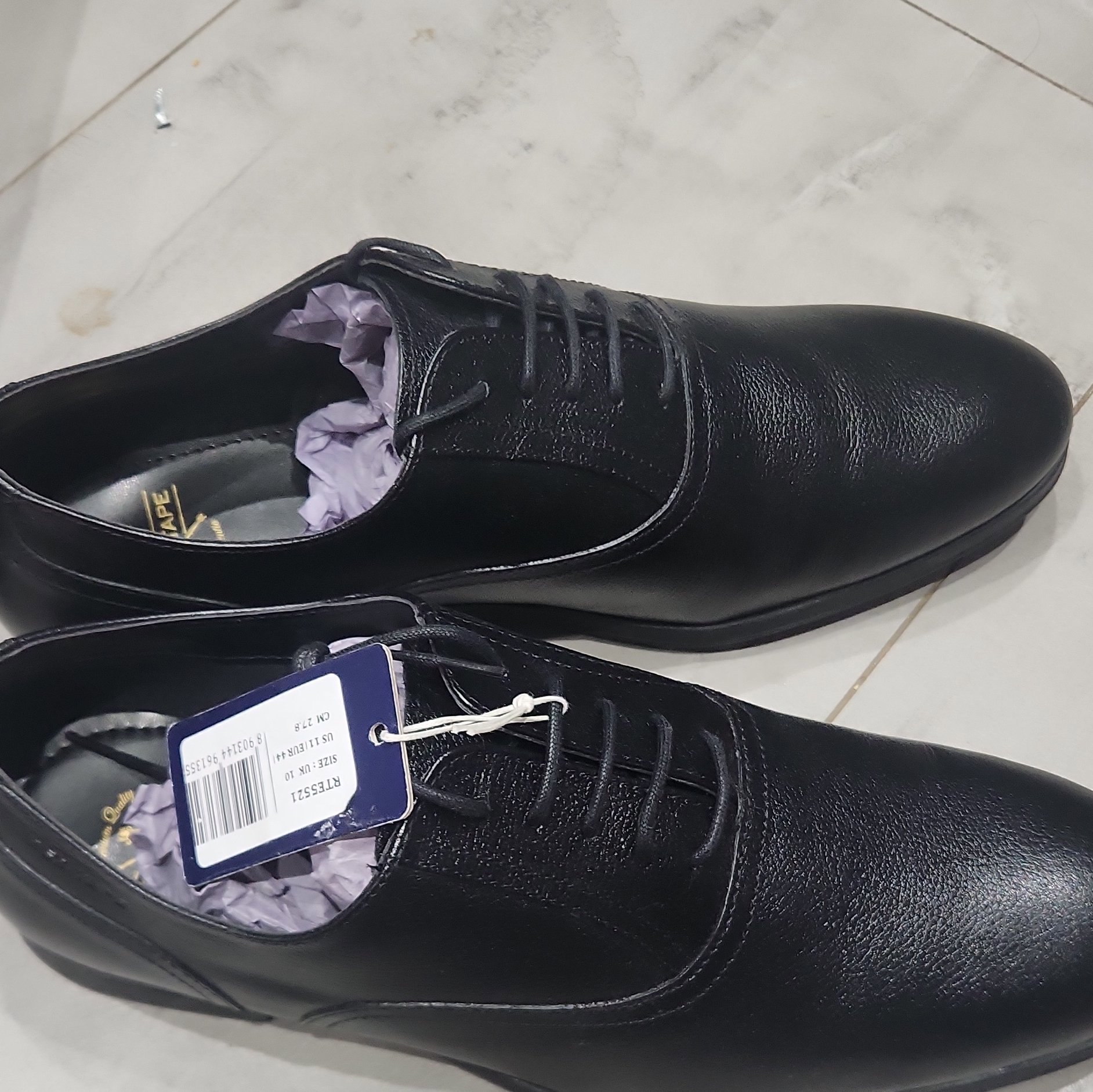 Red Tape Black Leather Men's Formal Shoes UK 10, Red Tape, 10, New condition — preloved on SilentSale®
