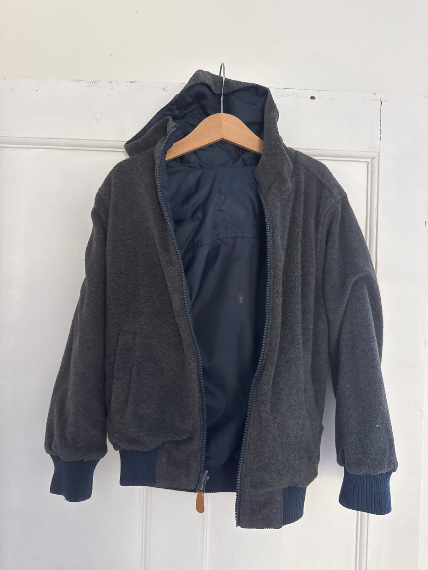 Kids Navy Hooded Jacket – Size 7-8Y, A Grade, 7-8 years, Excellent condition — preloved on SilentSale®
