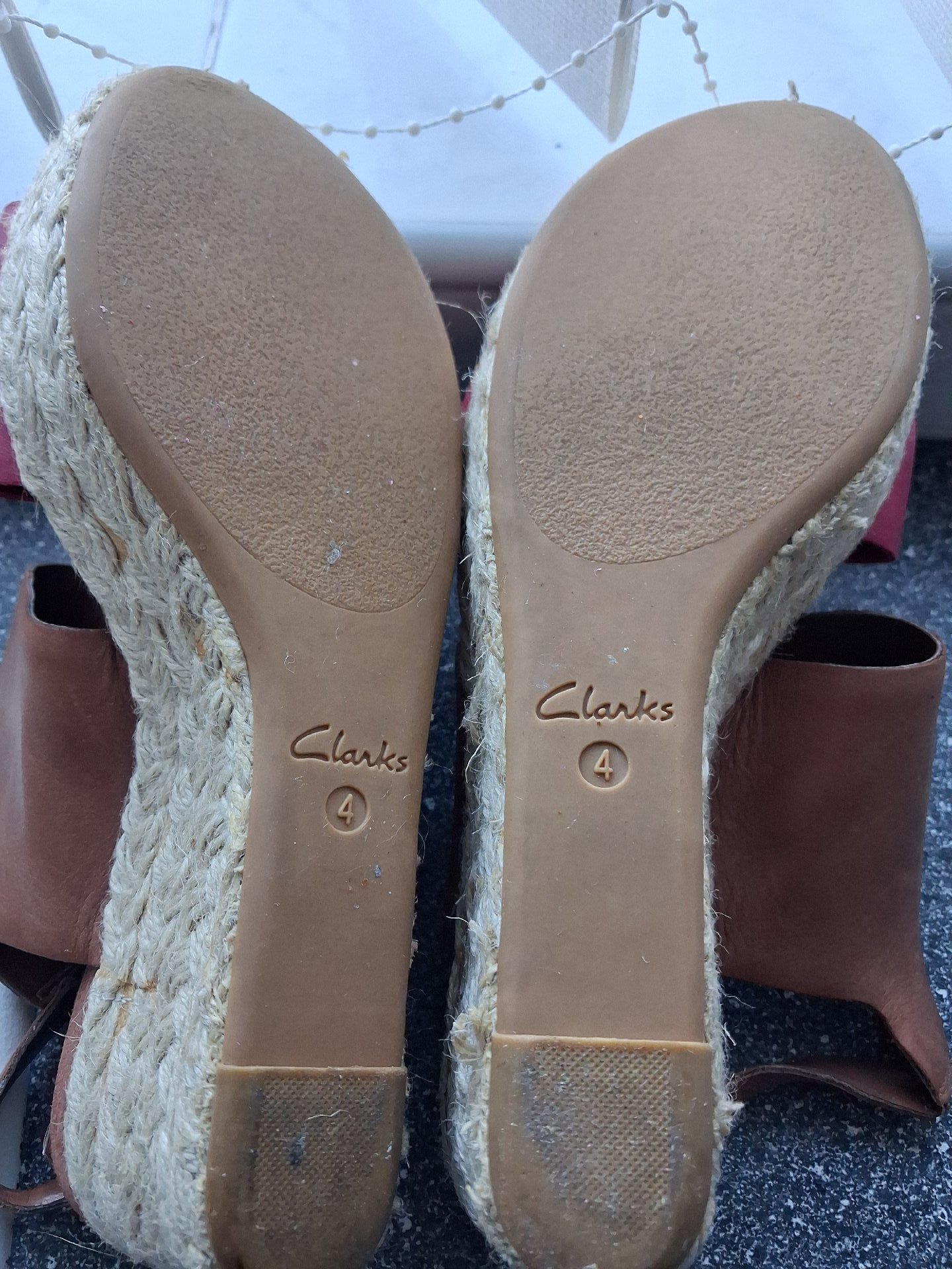 Clarks Brown and Pink Leather Wedge Espadrilles size 4/37– UK 4, Clarks, 4, Good condition — preloved on SilentSale®