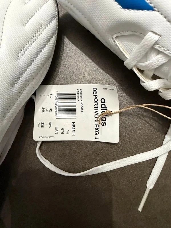 Size 5 1/2 Deportivo ll FXG, Adidas, 5.5, New condition — preloved on SilentSale®