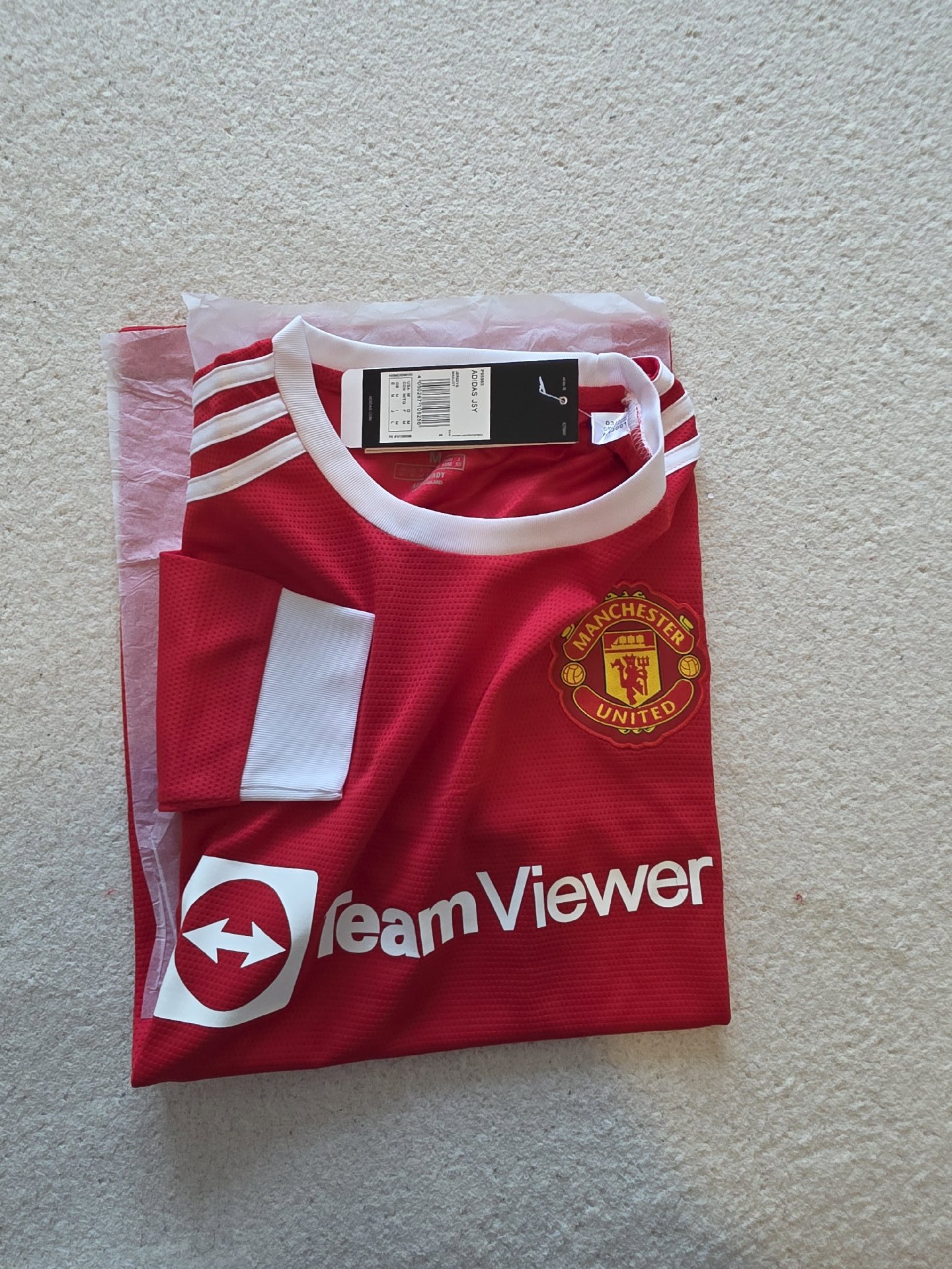 Adidas Manchester United Red Long Sleeve Football Shirt – M, Adidas, M, New condition — preloved on SilentSale®