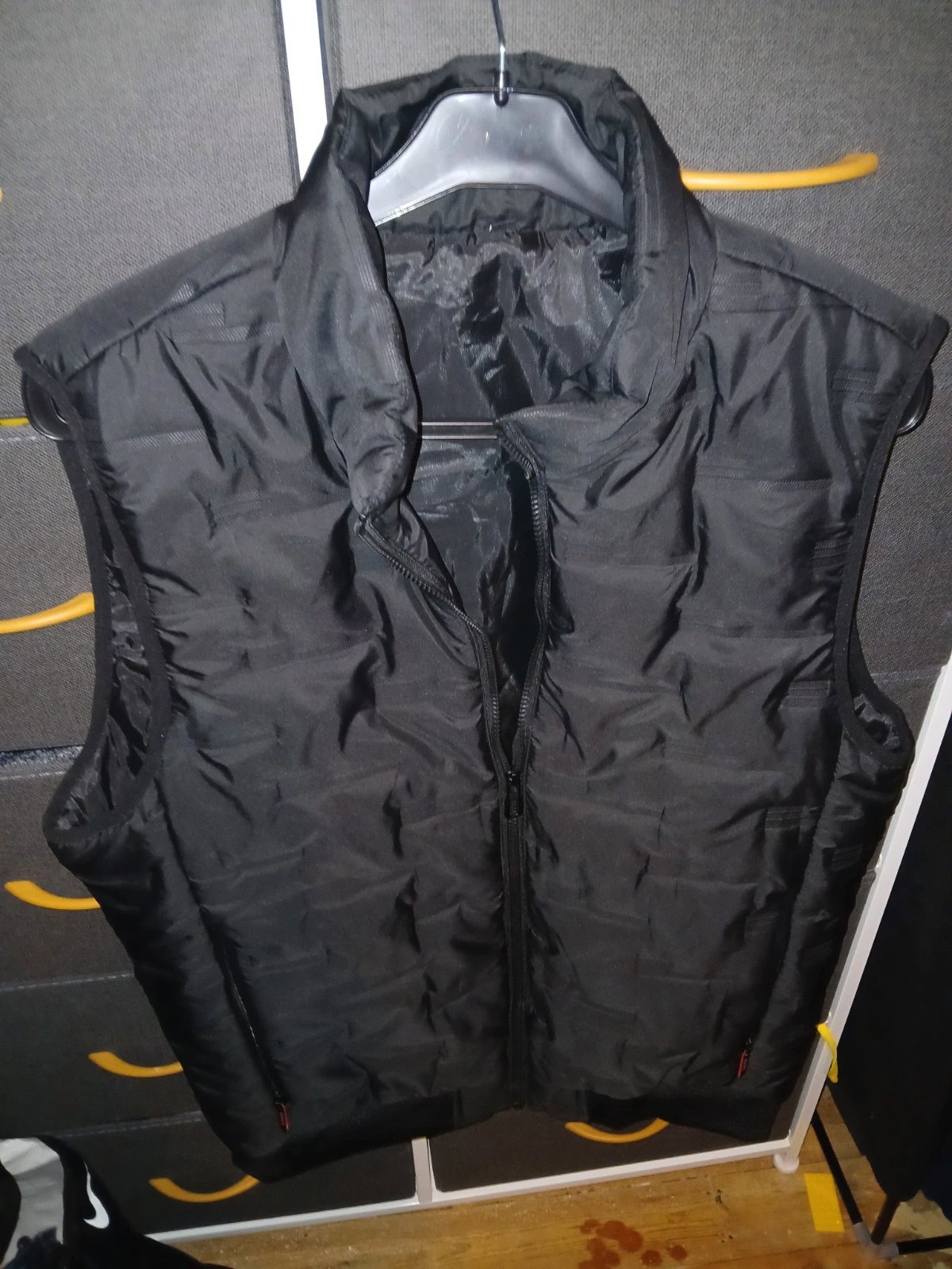 Mens body warmer size Large - please read description, Shein, M, Excellent condition — preloved on SilentSale®