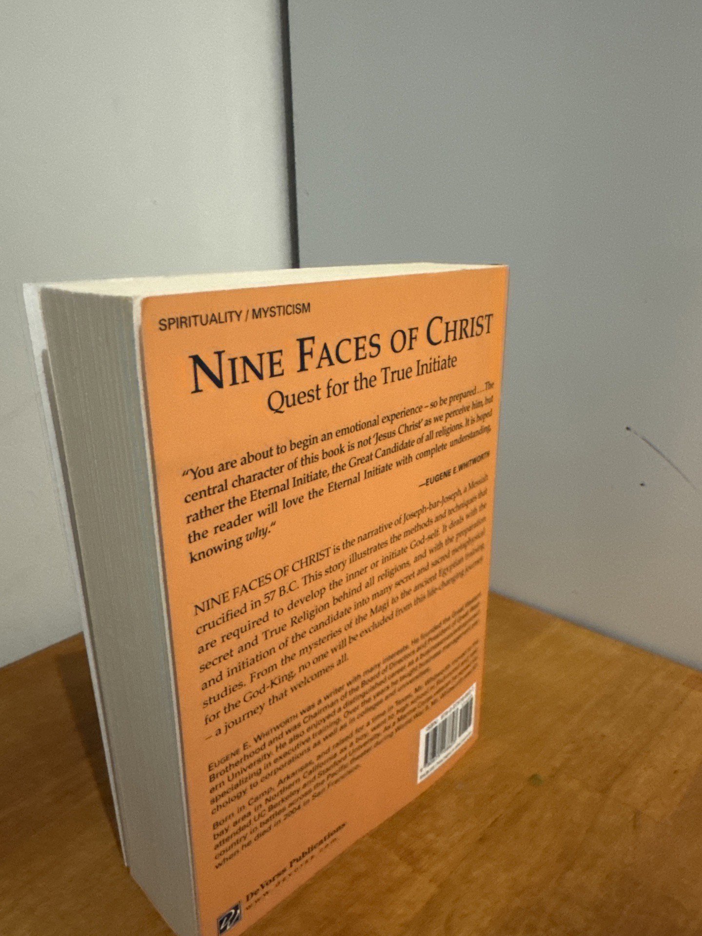 Nine Faces of Christ — Eugene E. Whiteworth, DeVorss & Company, One Size, New condition — preloved on SilentSale®