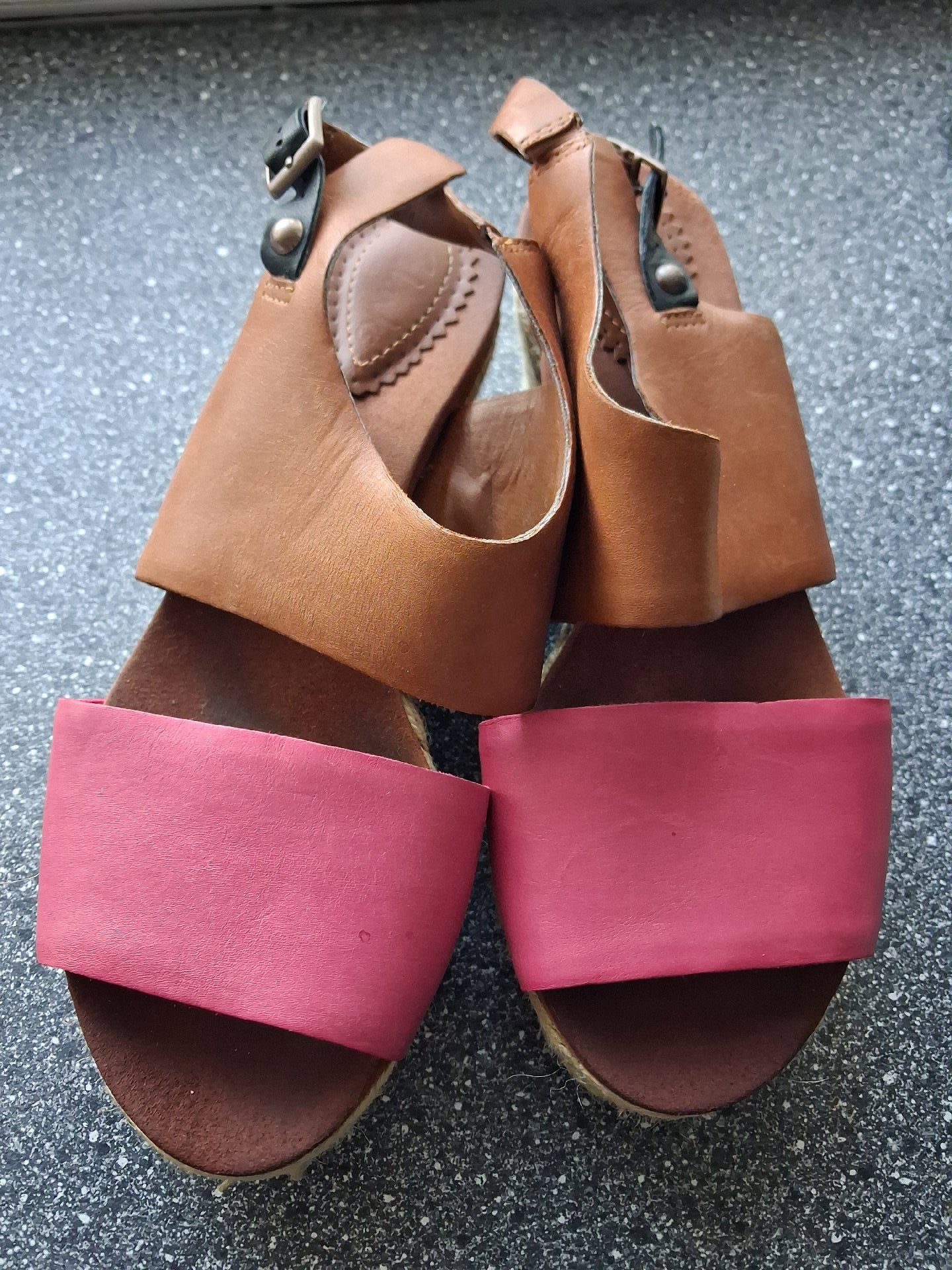Clarks Brown and Pink Leather Wedge Espadrilles size 4/37– UK 4, Clarks, 4, Good condition — preloved on SilentSale®