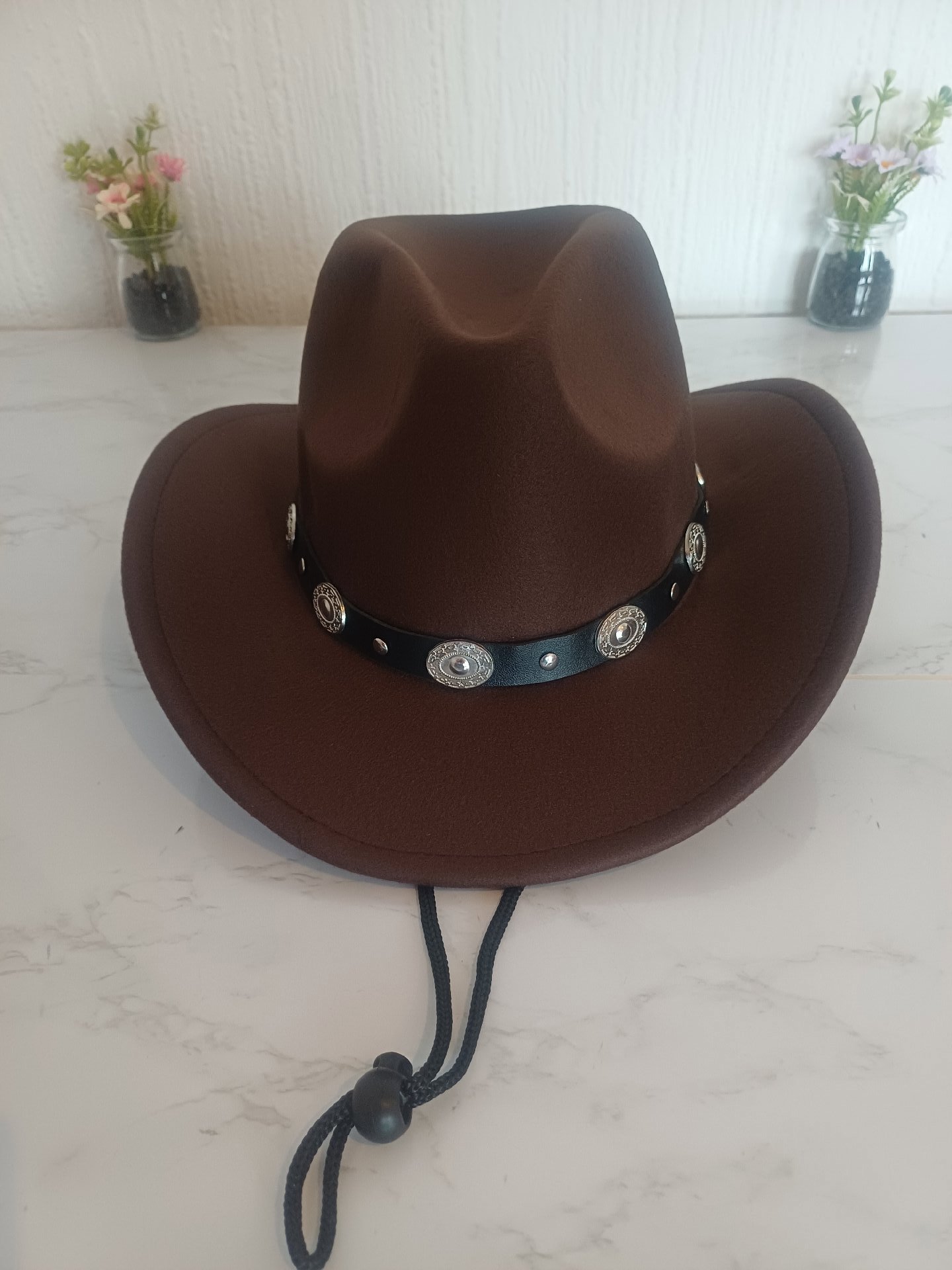 Brown Cowboy Style  Hat with Decorative Band, Cowboy, One Size, New condition — preloved on SilentSale®