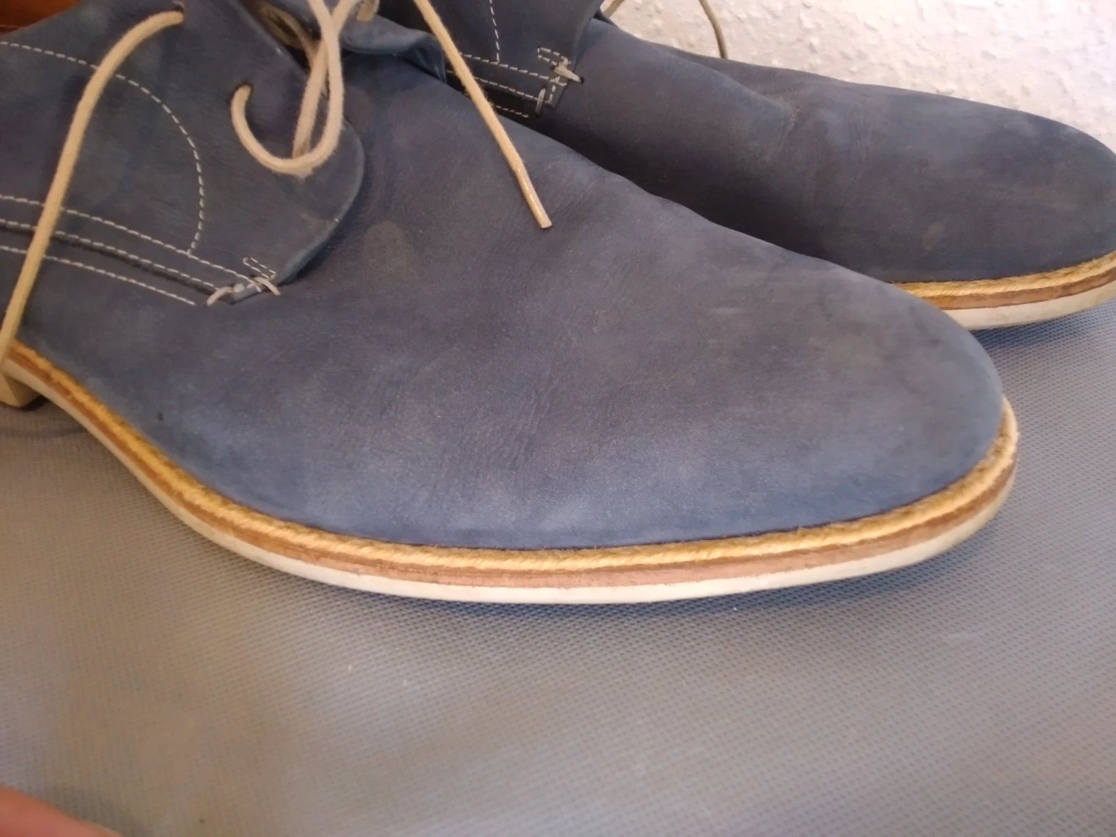 Clarks Blue Suede Derby Shoes Size 11 / Extralight Sole, Clarks, 11, Good condition — preloved on SilentSale®