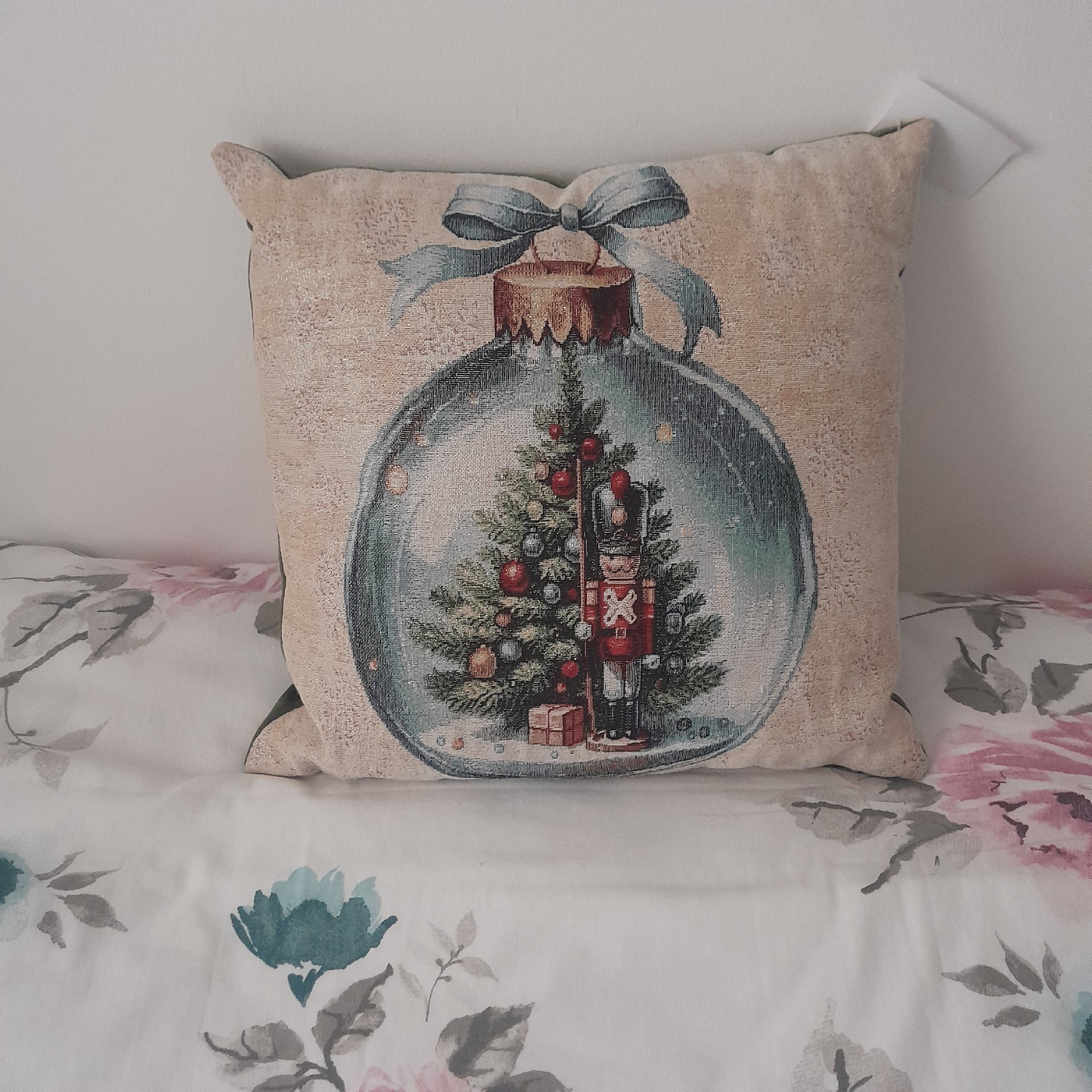 Christmas Nutcracker Cushion Cover with Velvet Back, THE CUSHION FACTORY, One Size, New condition — preloved on SilentSale®