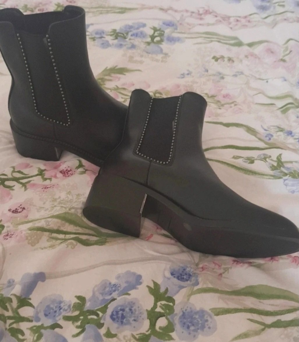 Ladies Boots , Next, 3, New condition — preloved on SilentSale®