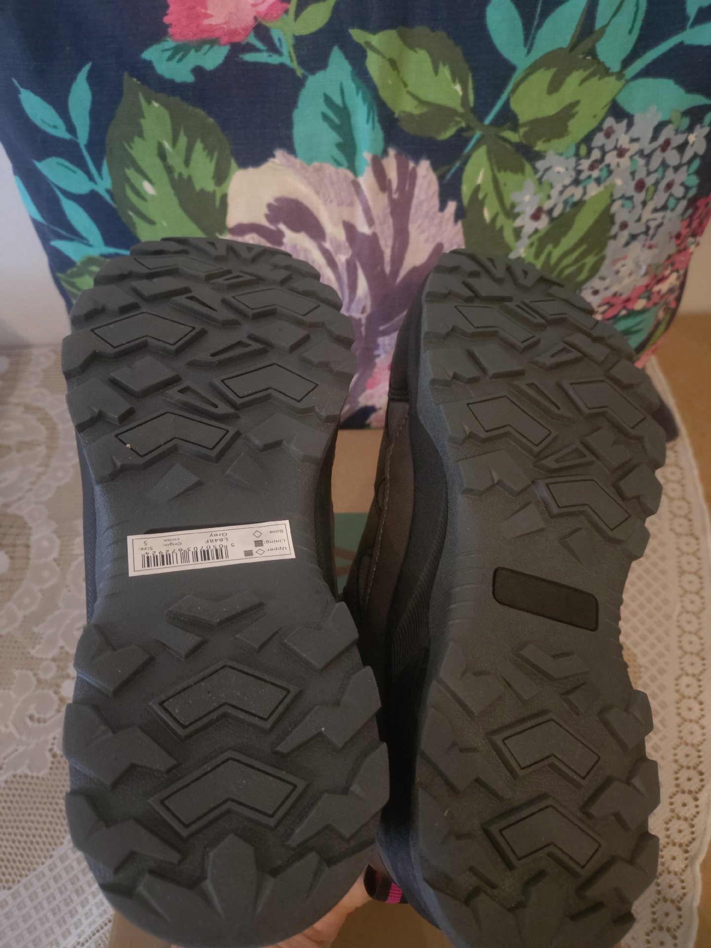 Aztrek Waterproof Hiking Trail Shoes Grey and Black – UK 5, Aztrek, 5, New condition — preloved on SilentSale®