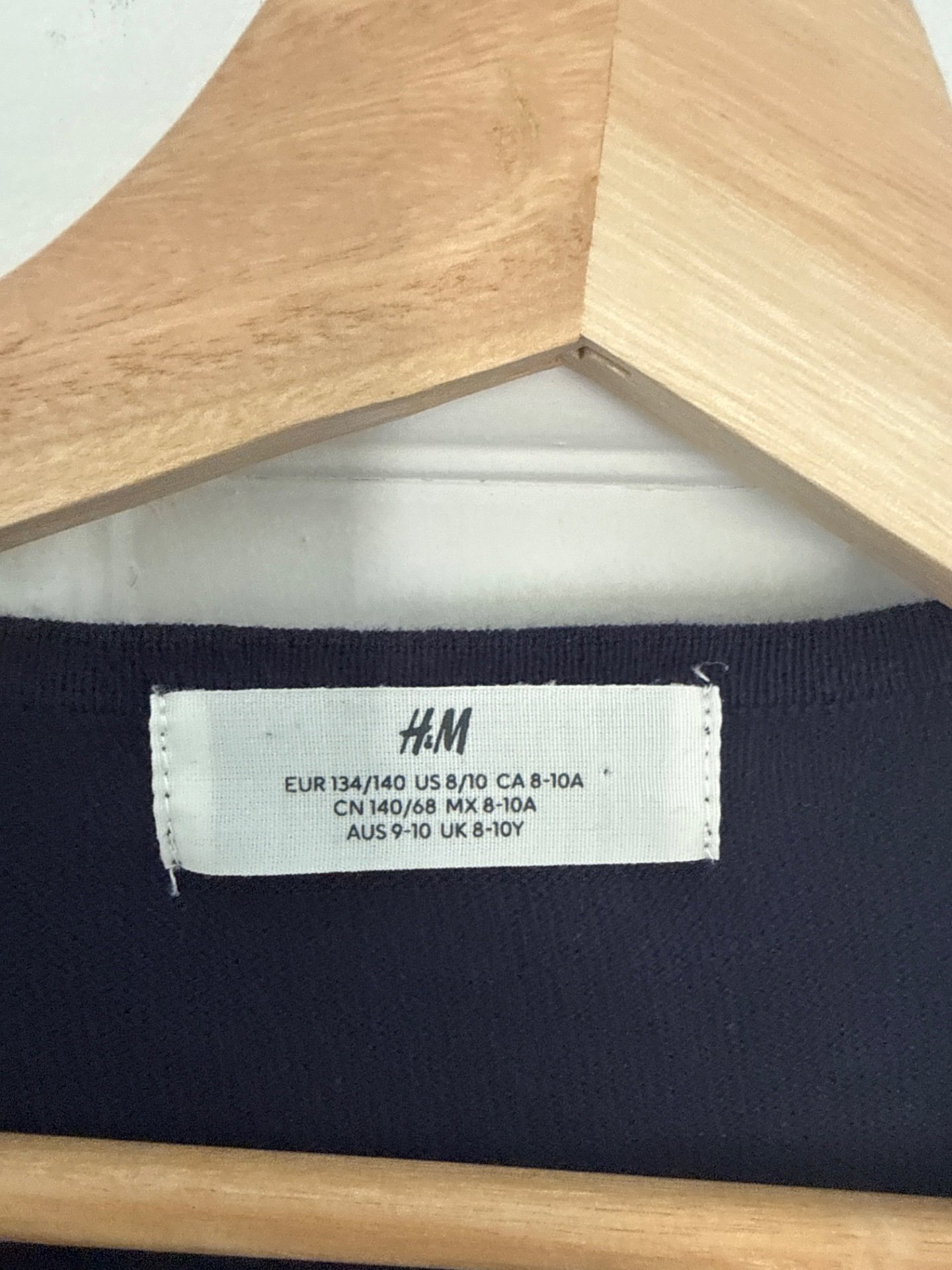 H&M Kids Navy Top – Size 8-10Y, H&M, 9-10 years, Good condition — preloved on SilentSale®