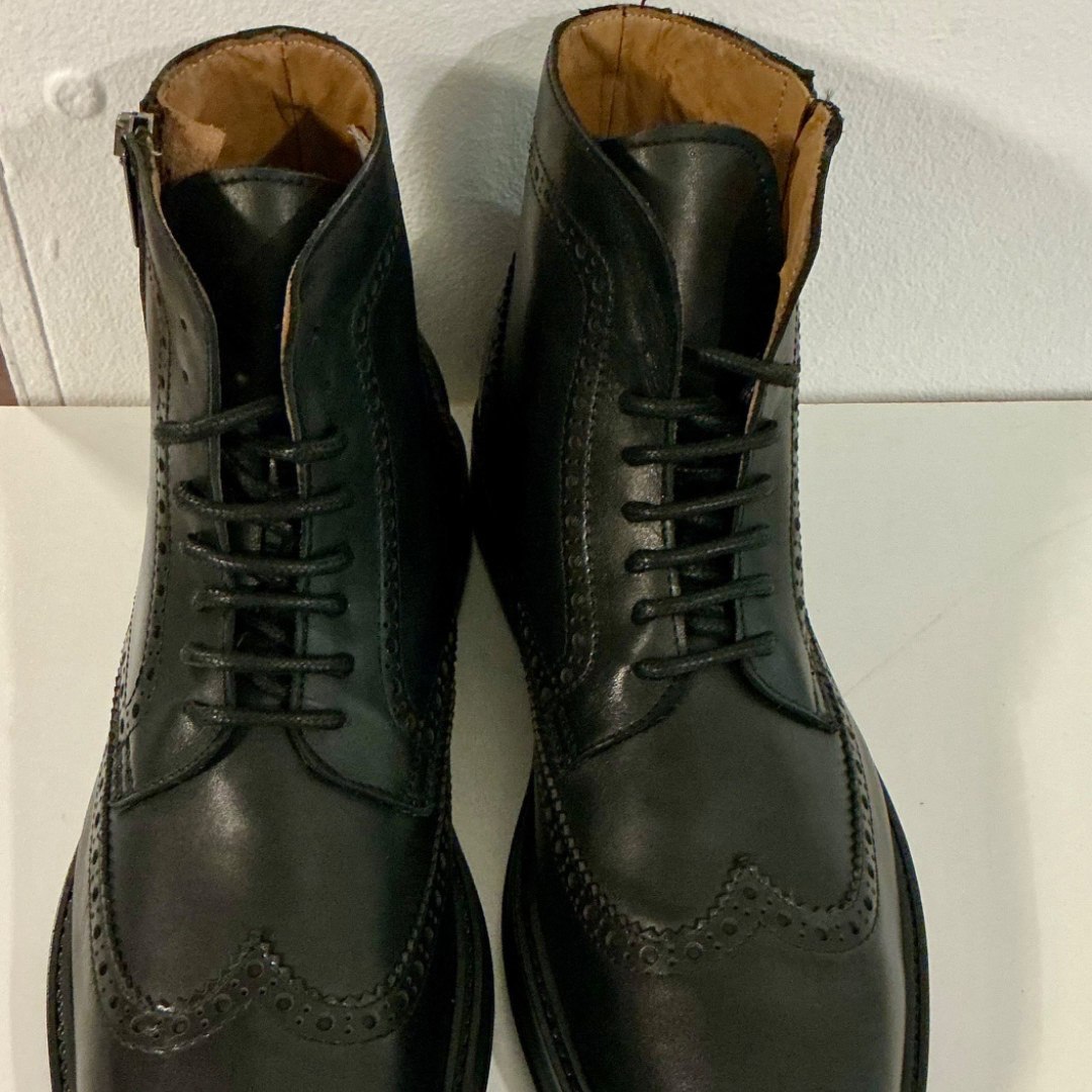 Black Leather Brogue Ankle Boots, Clarks, 42, New condition — preloved on SilentSale®