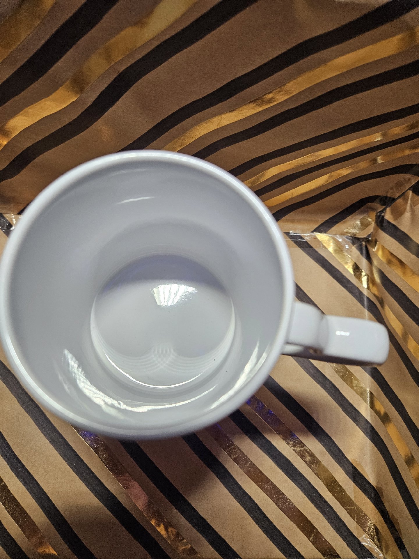 Thriller Michael Jackson Ceramic Mug with Heart Handle, Unbranded, One Size, New condition — preloved on SilentSale®