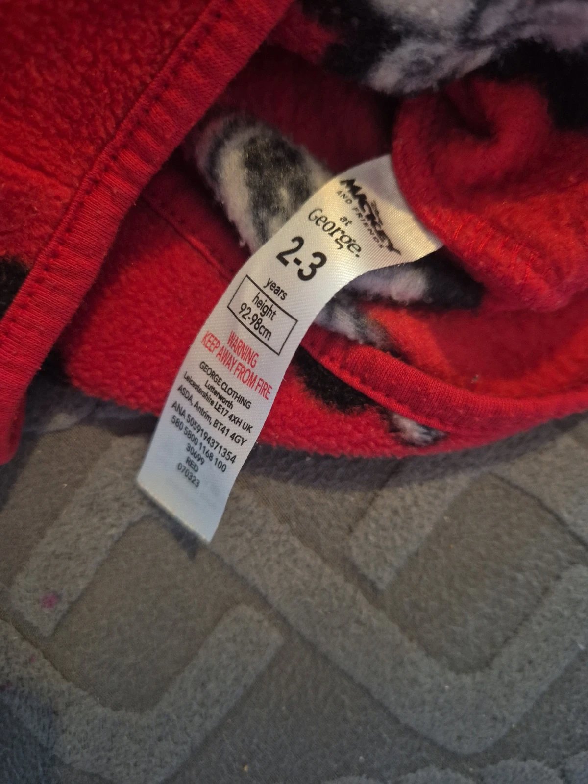 mMinnie mouse fleece jacket, Disney at George, 24-36 months / 92 cm, Good condition — preloved on SilentSale®