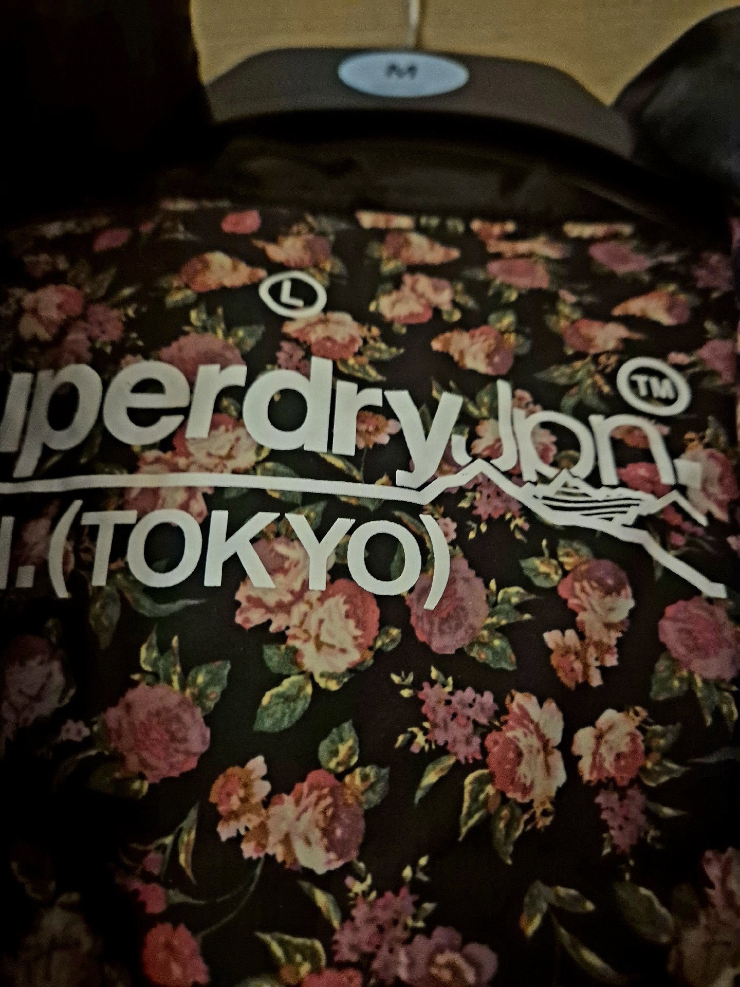 Superdry Black Puffer Coat with Floral Lining – Size M, Superdry, M, Excellent condition — preloved on SilentSale®