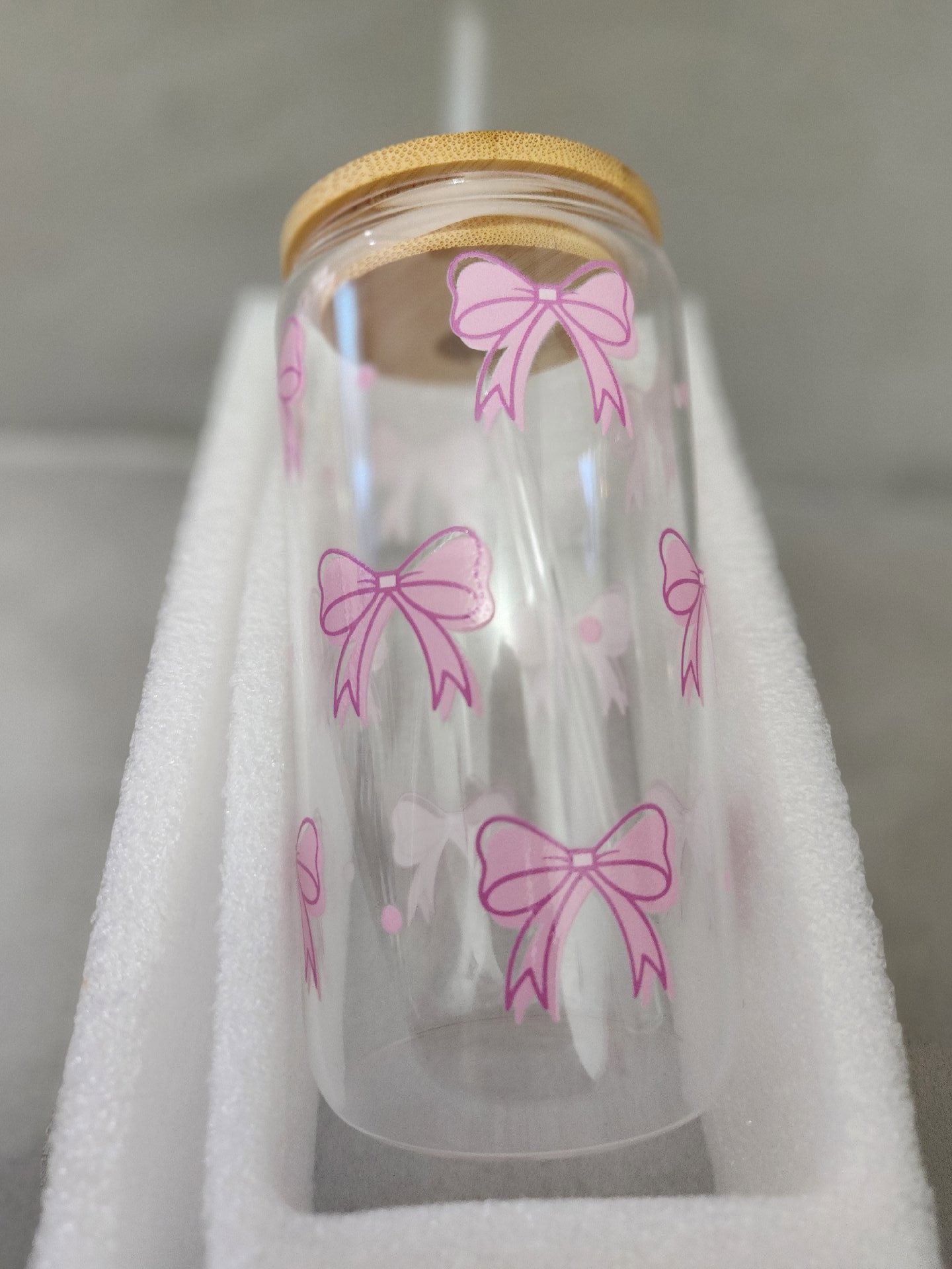 Cute Pink Bows Glass Cup with Bamboo Lid & Straw, Unbranded, One Size, New condition — preloved on SilentSale®
