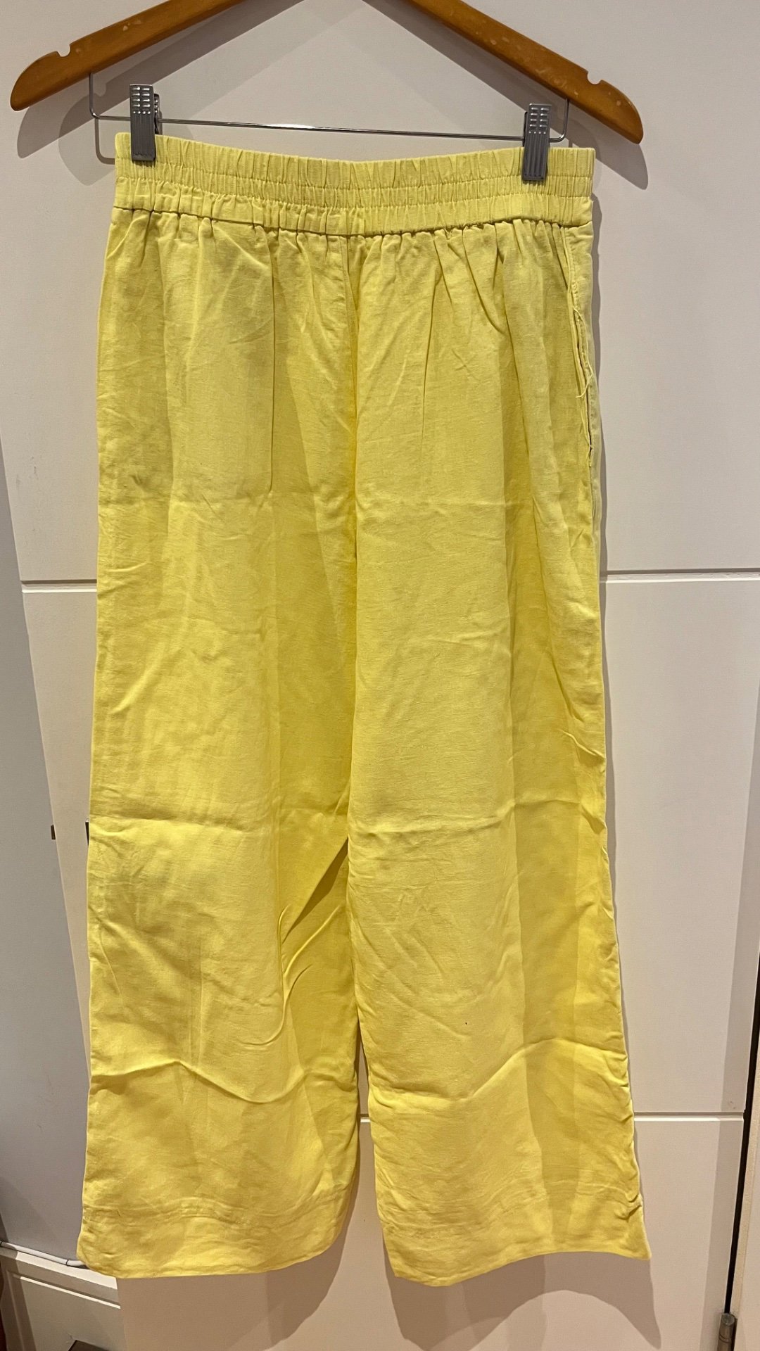 Zara linen trousers, Zara, 12, Excellent condition — preloved on SilentSale®