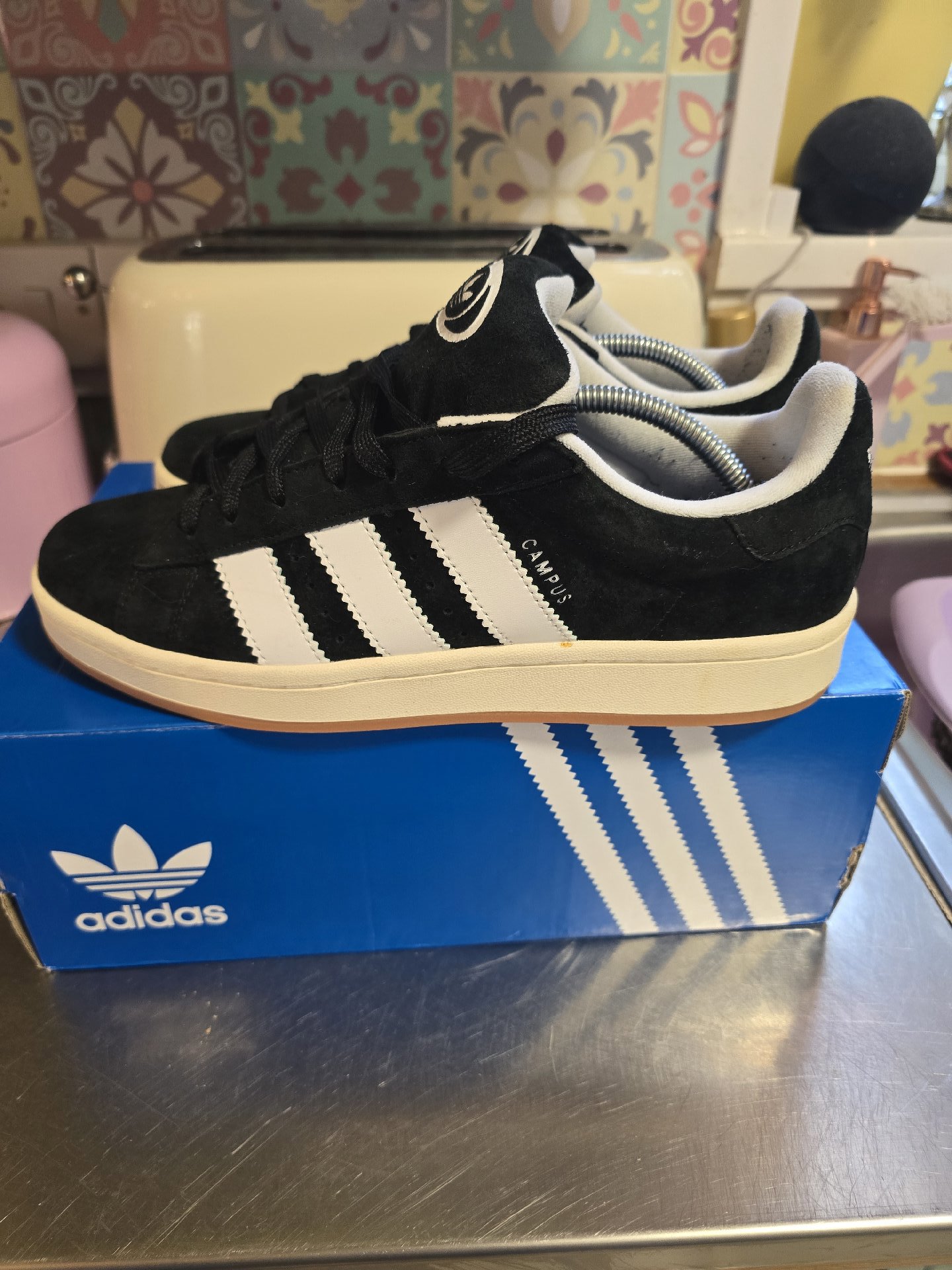 Adidas Campus Black Suede Trainers – UK 8, Adidas, 8, Good condition — preloved on SilentSale®
