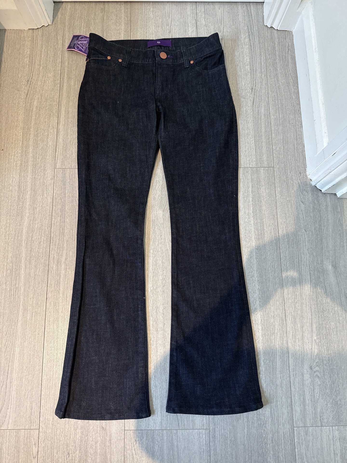 dVb Dark Blue Flared Jeans – W28 L34, Unbranded, W28 L34, New condition — preloved on SilentSale®