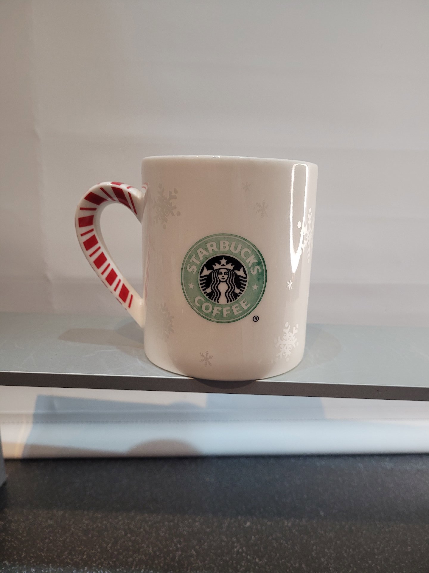 Starbucks Christmas Candy Cane Handle Mug, Starbucks, Medium, Excellent condition — preloved on SilentSale®