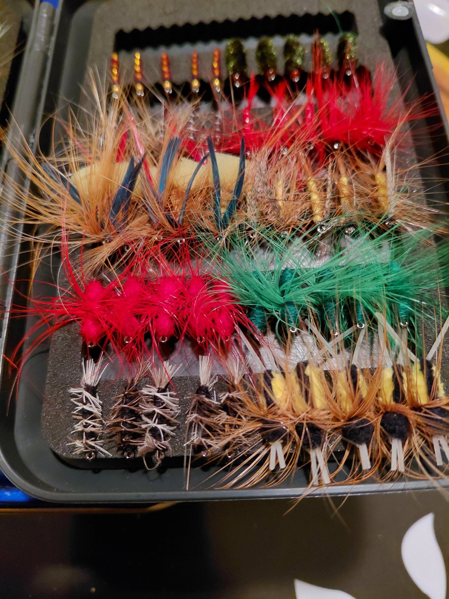 Fly fishing lures, Unbranded, One Size, Excellent condition — preloved on SilentSale®