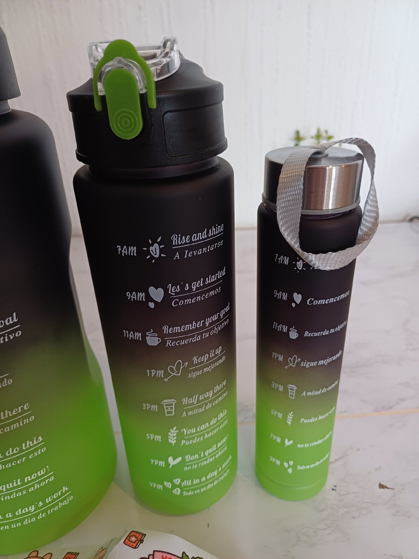 Set of 3 Gradient Green and Black Water Bottles with Time Markings, TIME, One Size, New condition — preloved on SilentSale®