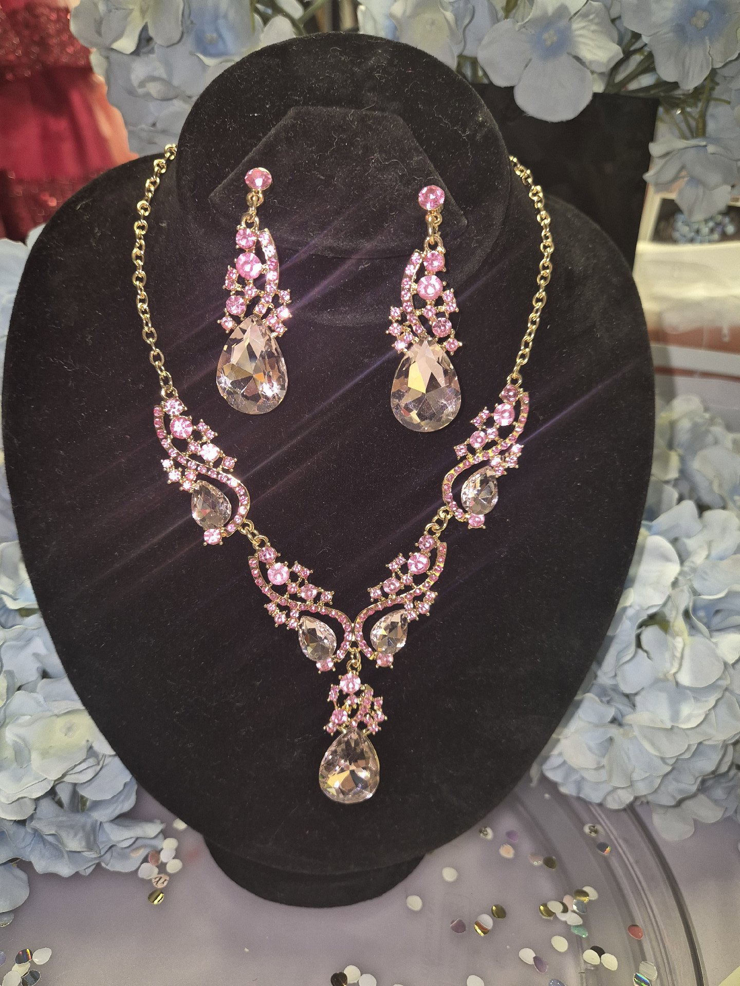 Jewellery Set , Unbranded, One Size, Excellent condition — preloved on SilentSale®