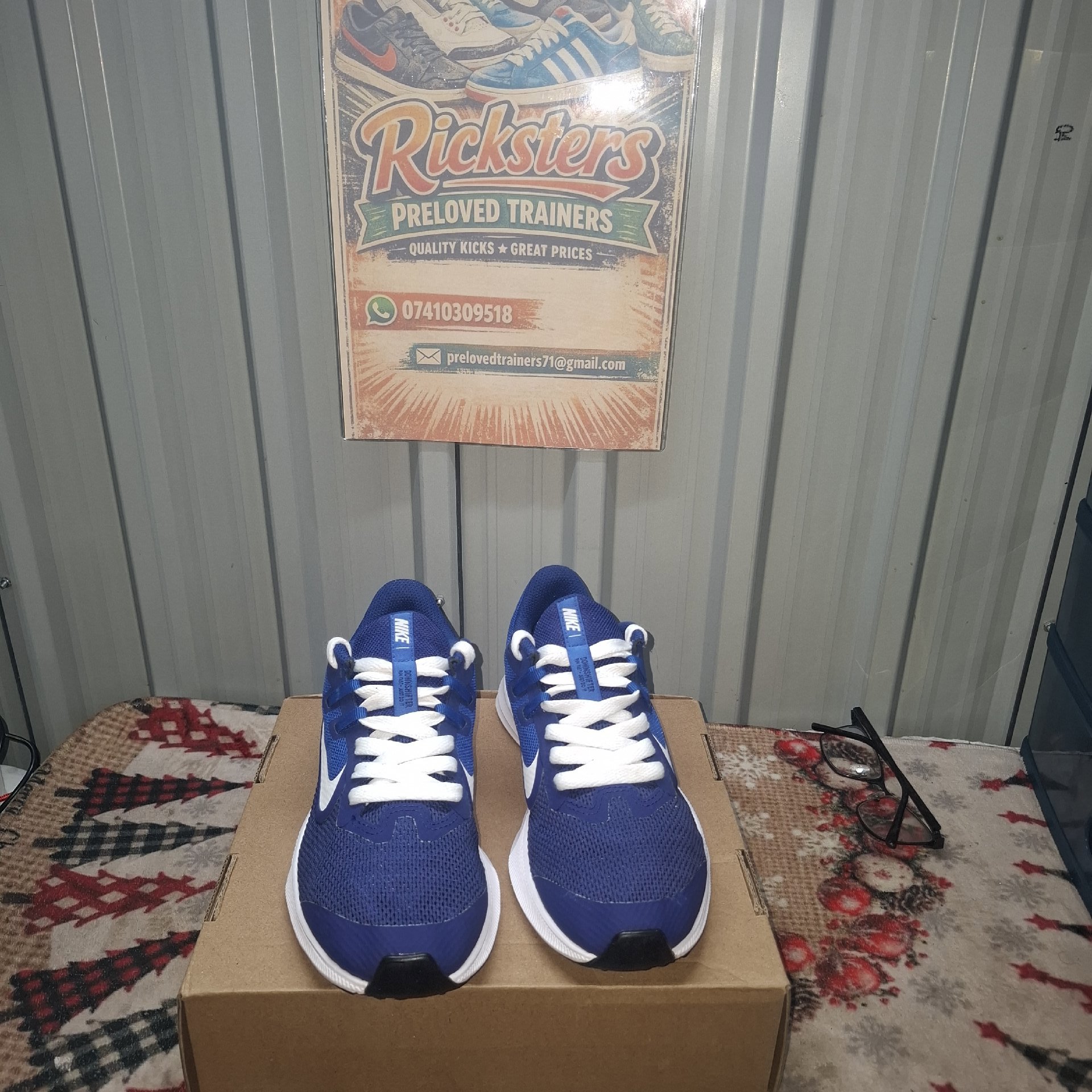 Nike Blue Kids Trainers UK 4 / US 4.5Y, Nike, 5, Excellent condition — preloved on SilentSale®