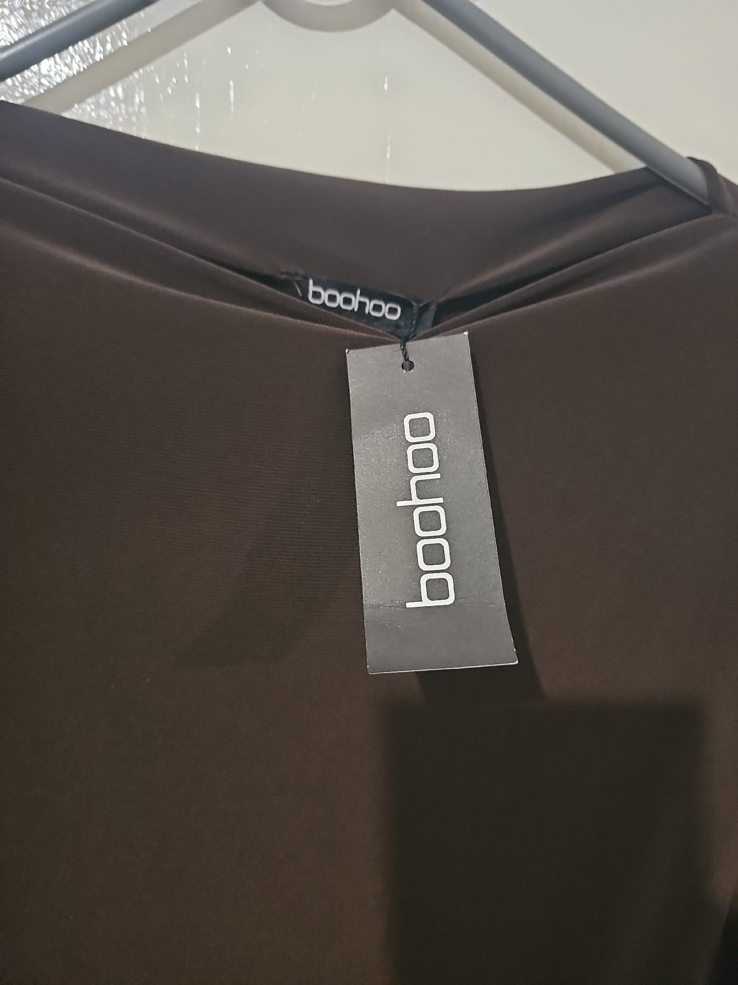 Boohoo Brown Long Sleeve Maxi Dress, Boohoo, 10, New condition — preloved on SilentSale®
