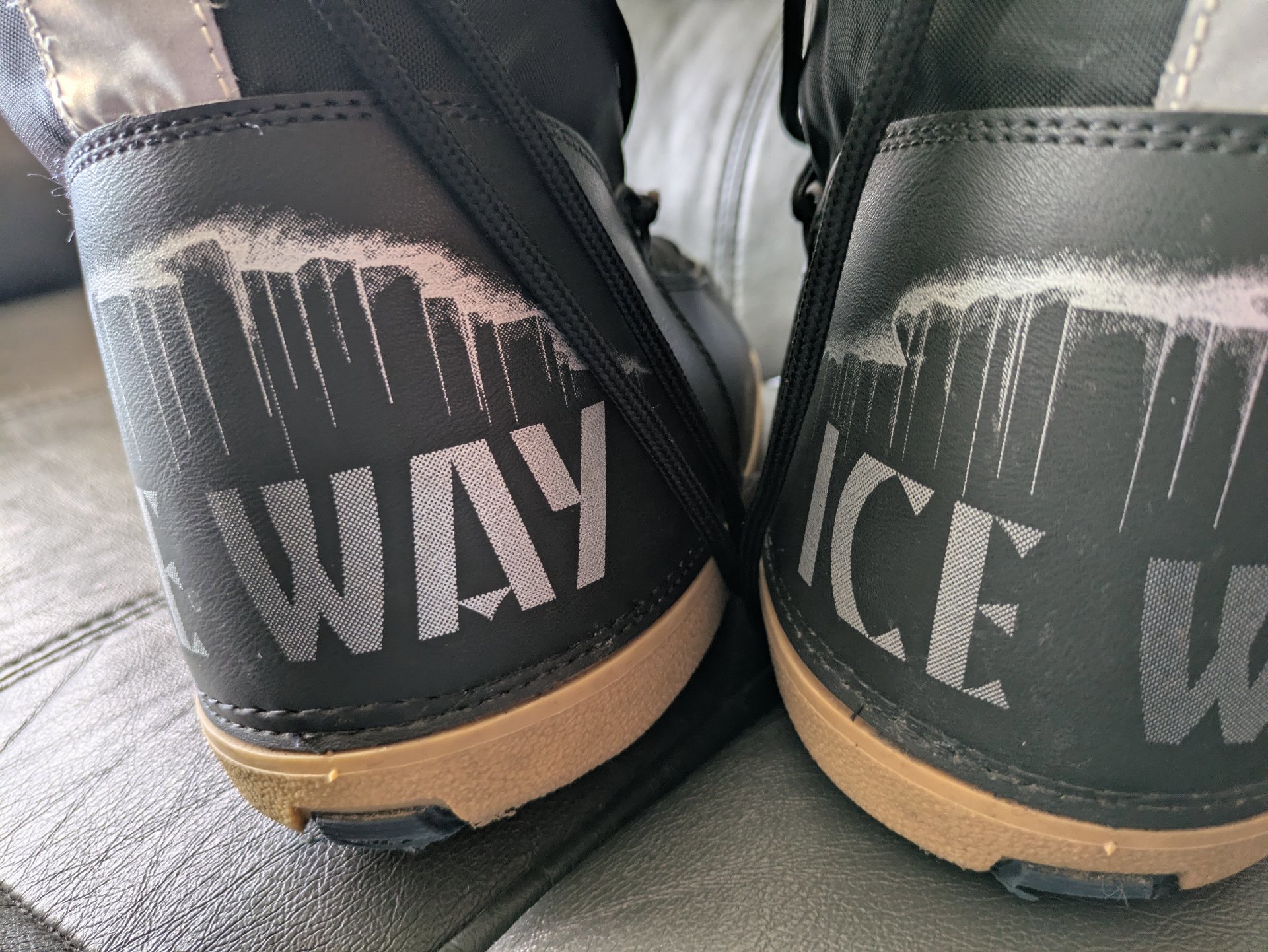 Ice Way Black Winter Snow Boots – UK 7 / EU 40, Ice Way, 7, Excellent condition — preloved on SilentSale®
