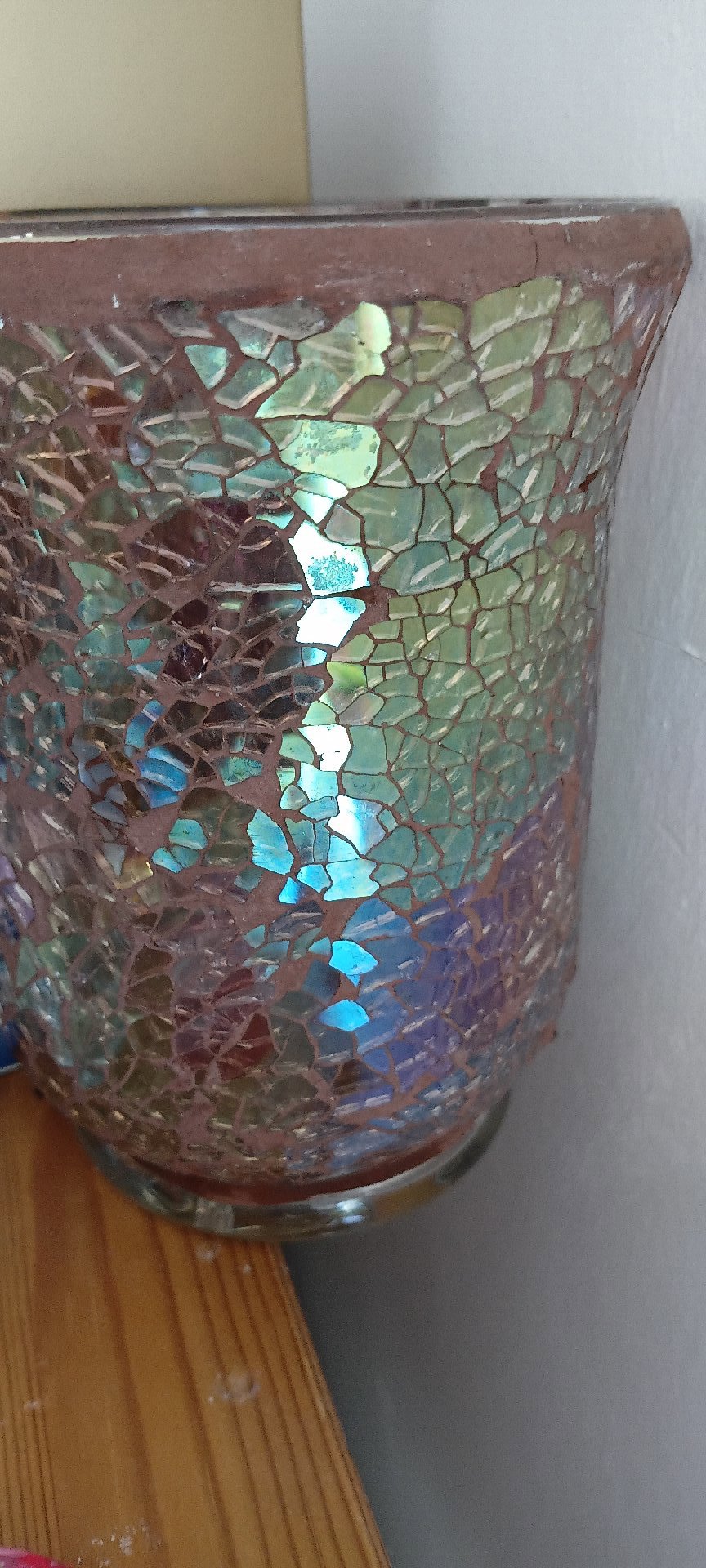 Decorative Mosaic Glass Vase, Unbranded, 15cm height, Excellent condition — preloved on SilentSale®