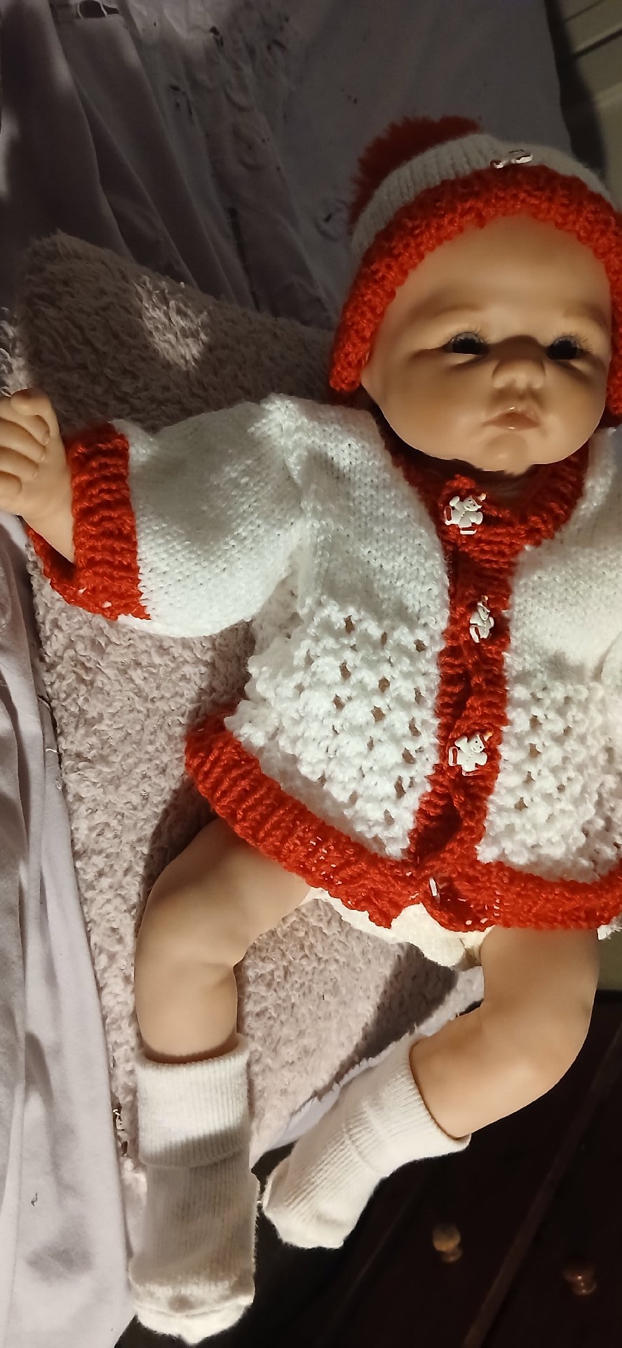 Hand Knitted Baby Cardigan and Hat Set White and Red, Handmade, 0-3M, Excellent condition — preloved on SilentSale®