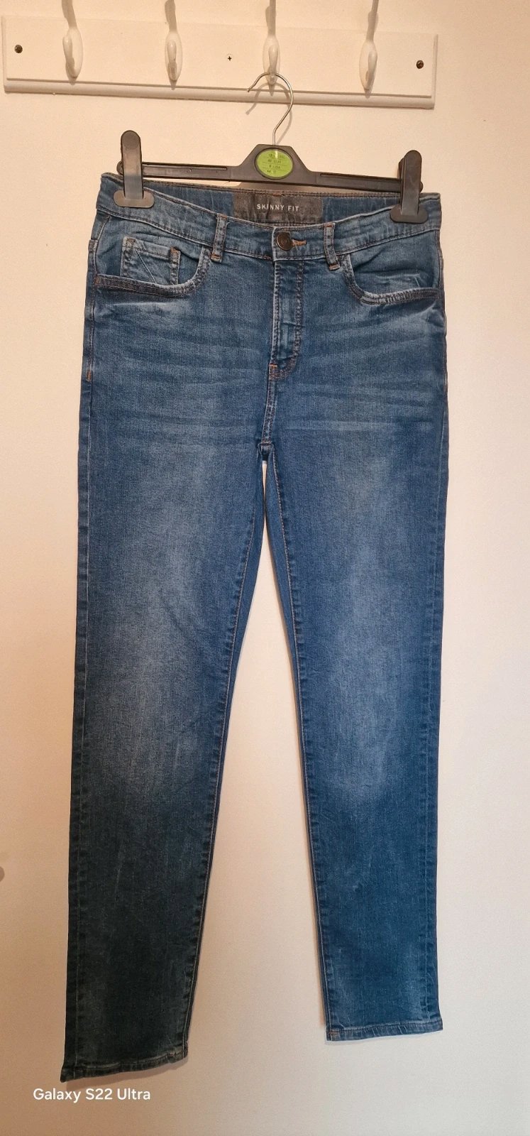 Girls jeans, Zara, 14 years / 164 cm, Like New condition — preloved on SilentSale®