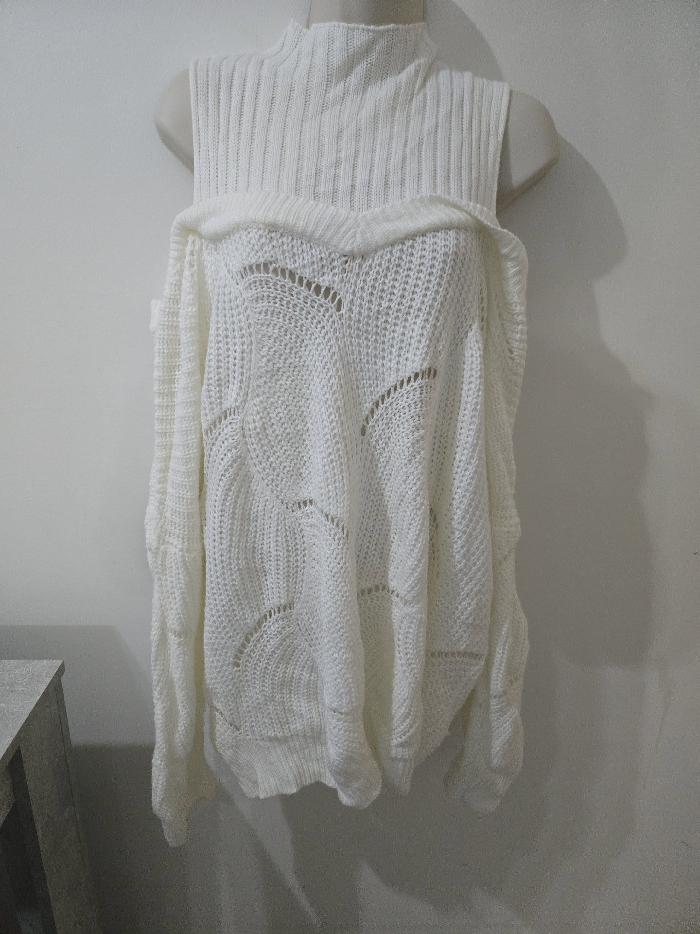 Size 20, Unbranded, 20, Excellent condition — preloved on SilentSale®