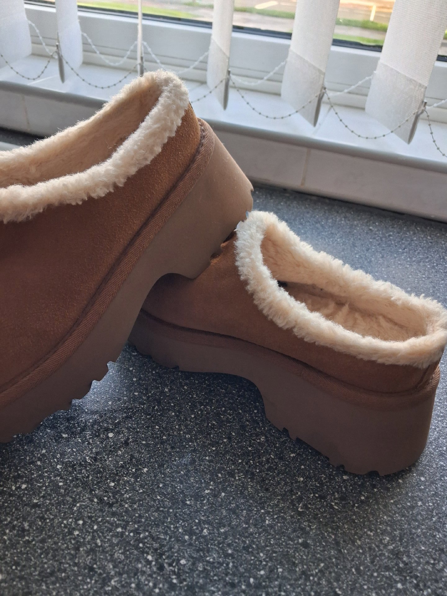 UGG Brown Suede Sheepskin Lined Slippers, UGG, 5, Like New condition — preloved on SilentSale®