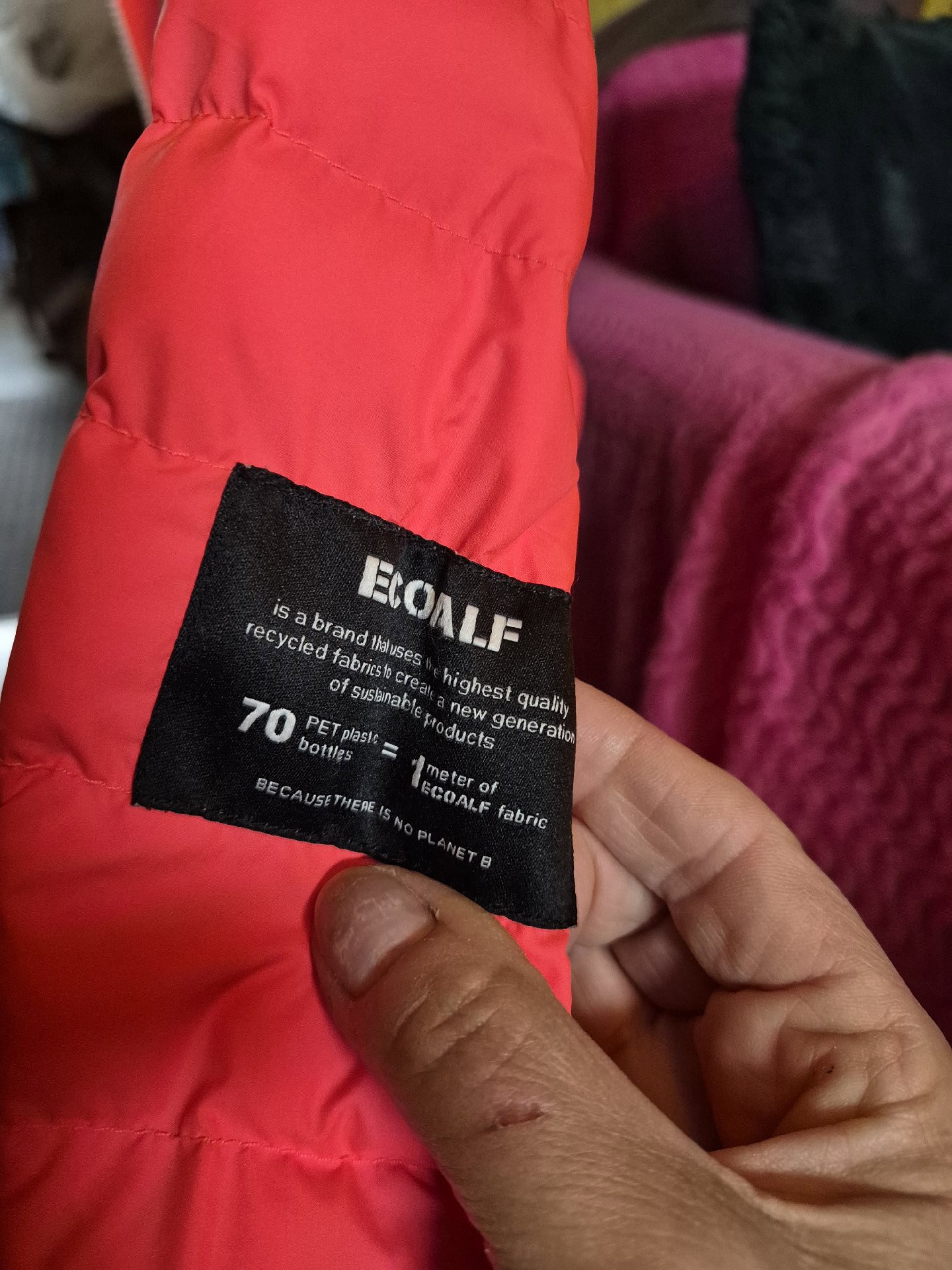 Ecoalf Red Lightweight Puffer Jacket – Size S, Ecoalf, S, New condition — preloved on SilentSale®