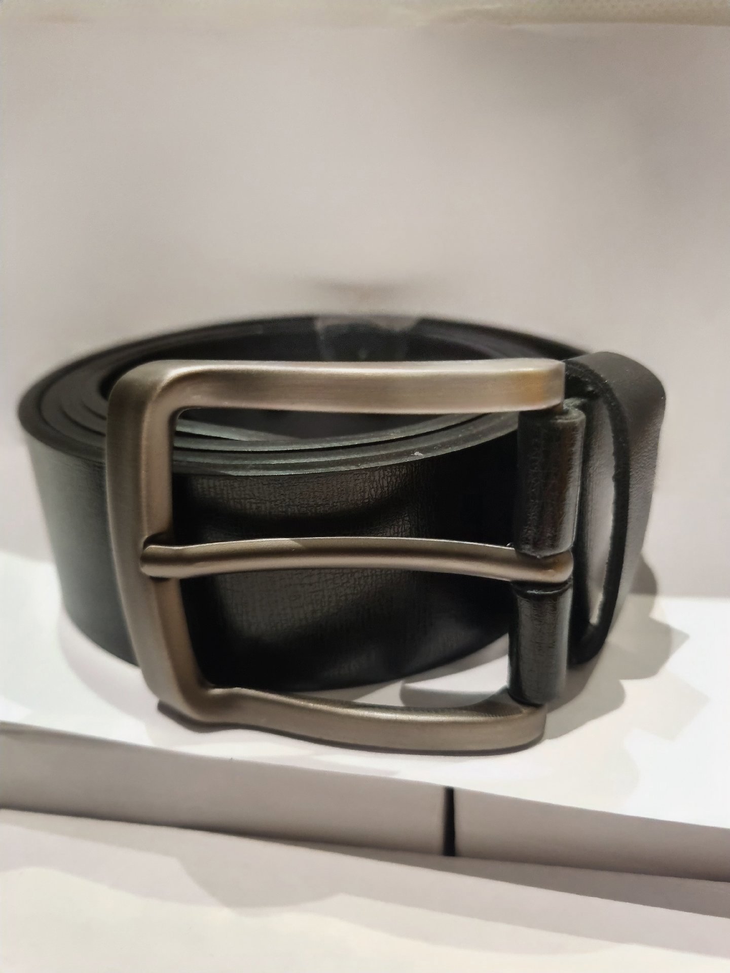 Black Leather Belt with Silver Buckle, Unbranded, 44", New condition — preloved on SilentSale®