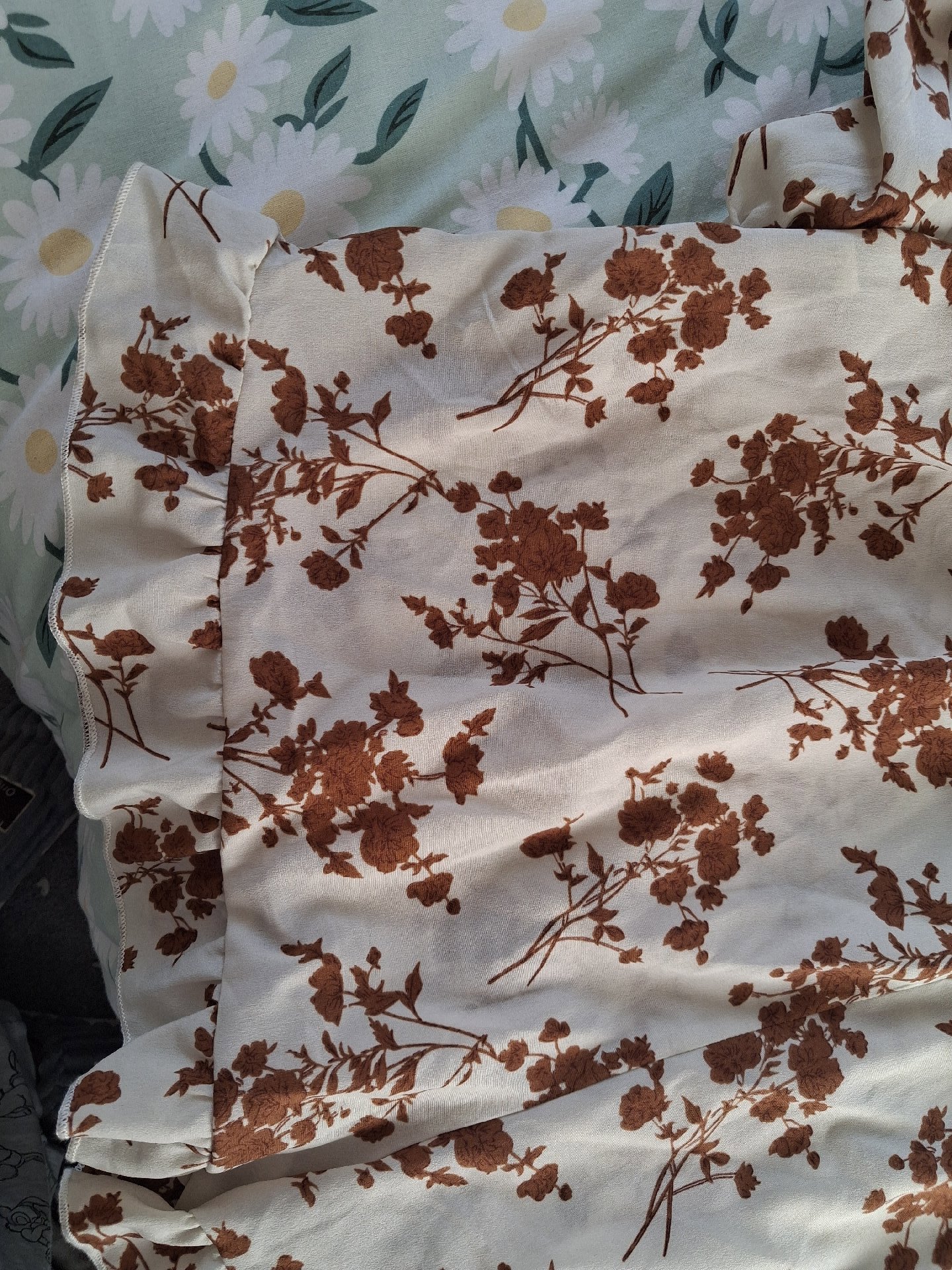 In The Style Floral Print Co-ord Set, In The Style, 20, Excellent condition — preloved on SilentSale®