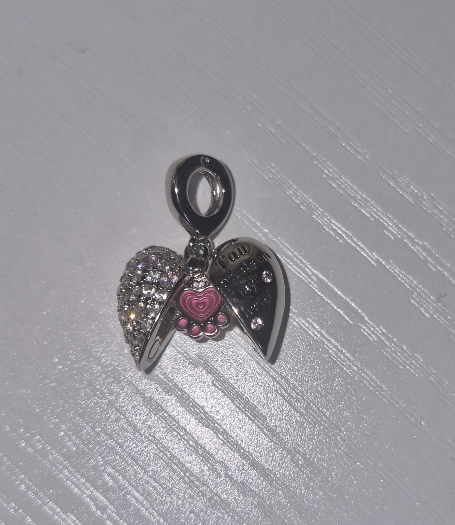 Silver Heart Paw Prints Charm Pendant with Pink Stones, PINK, One Size, New condition — preloved on SilentSale®