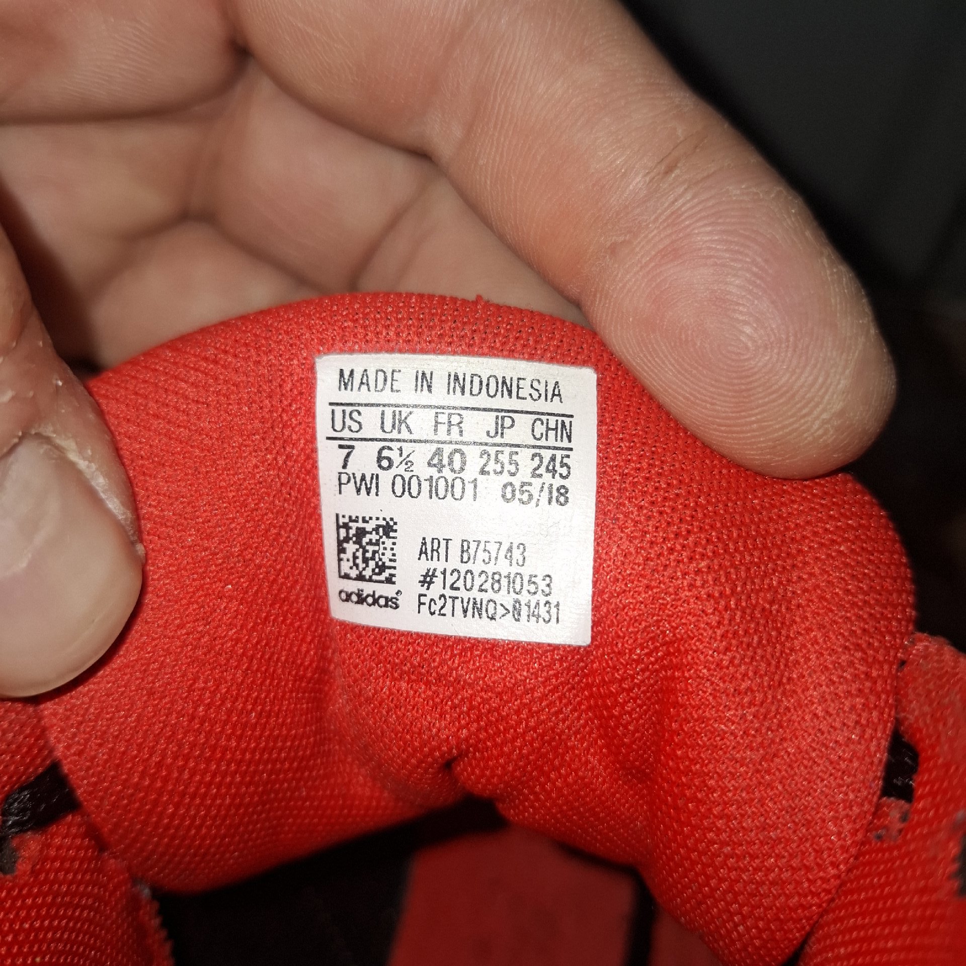 Adidas Black White Red Trainers UK 6.5, Adidas, 6.5, Excellent condition — preloved on SilentSale®
