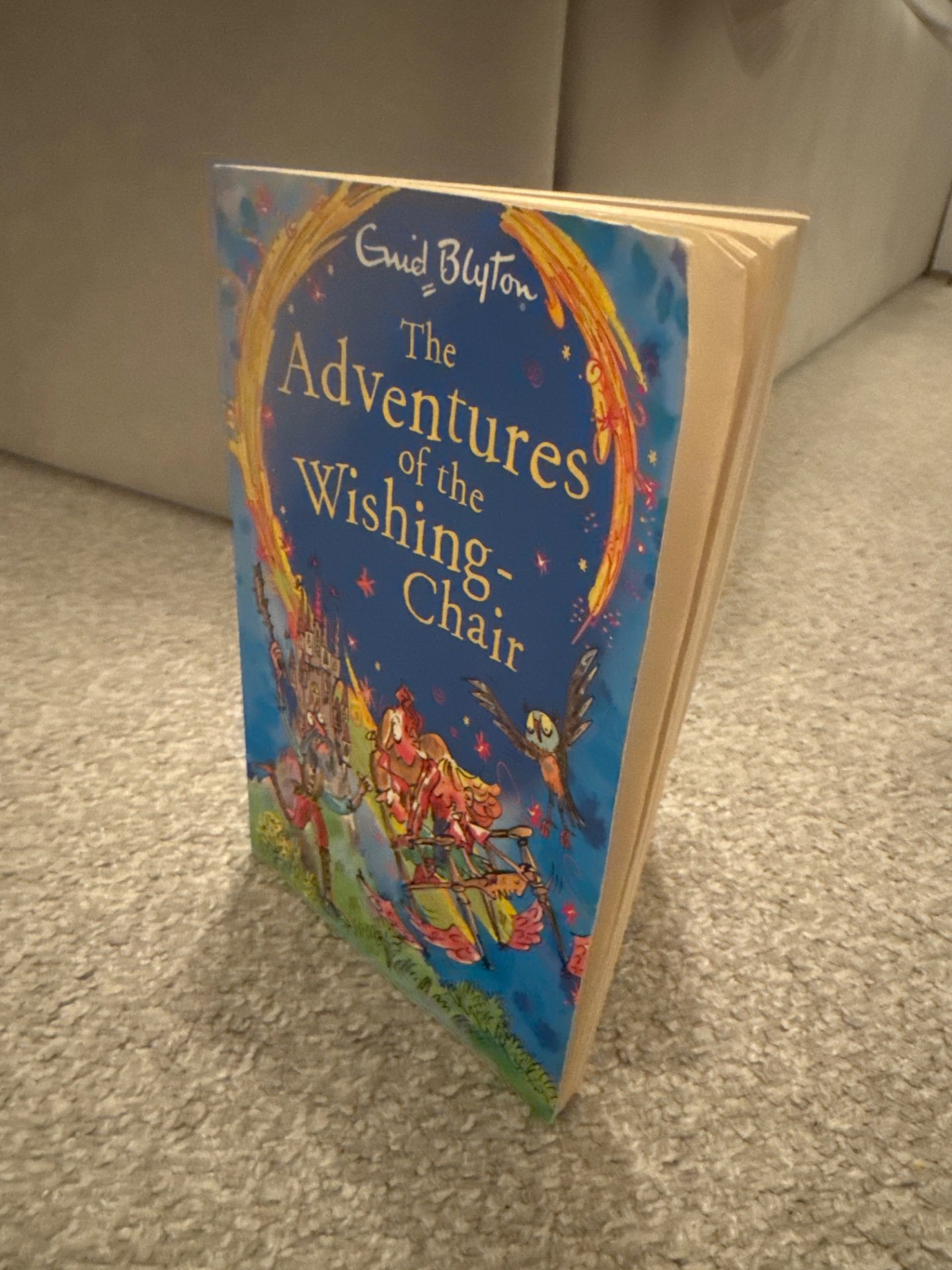 The Adventures of the Wishing-Chair — Enid Blyton, Egmont, One Size, Excellent condition — preloved on SilentSale®