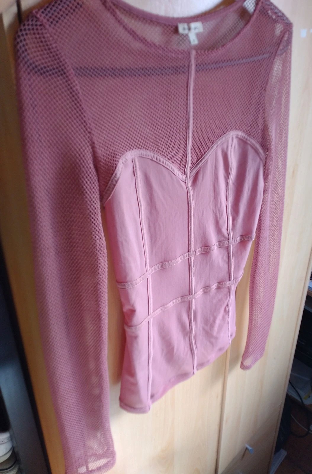 River Island Pink Mesh Long Sleeve Corset Detail Top Size 8, River Island, 8, Good condition — preloved on SilentSale®
