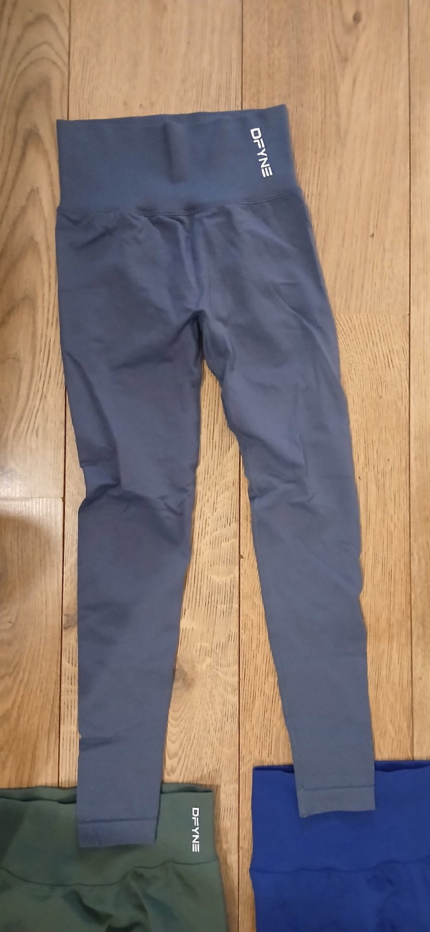 DFYNE Blue Seamless Leggings Extra Small, Dfyne, XS, Excellent condition — preloved on SilentSale®