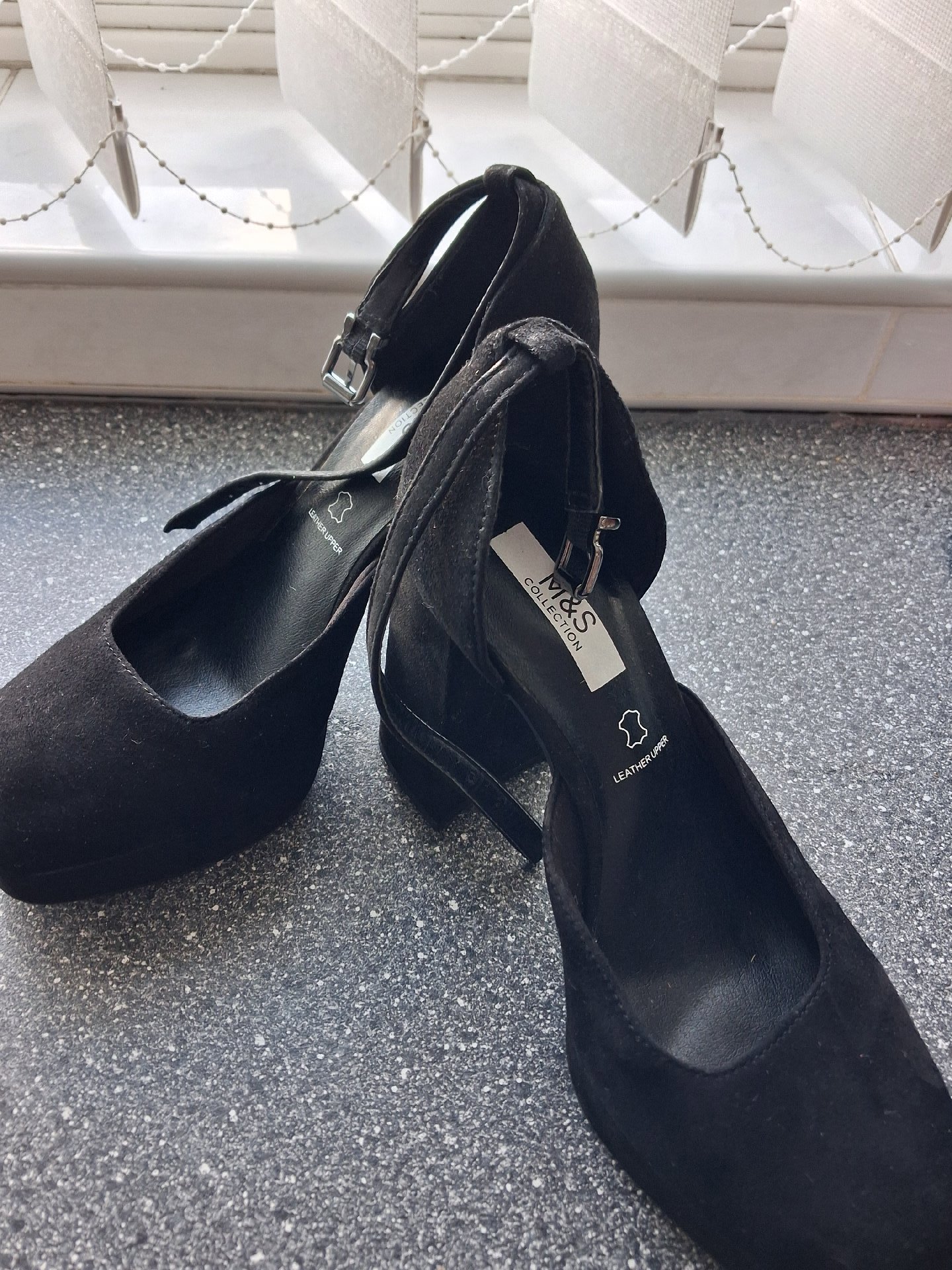 M&S Collection Black Leather Upper Block Heel Shoes – UK 5, M&S Collection, 5, Like New condition — preloved on SilentSale®