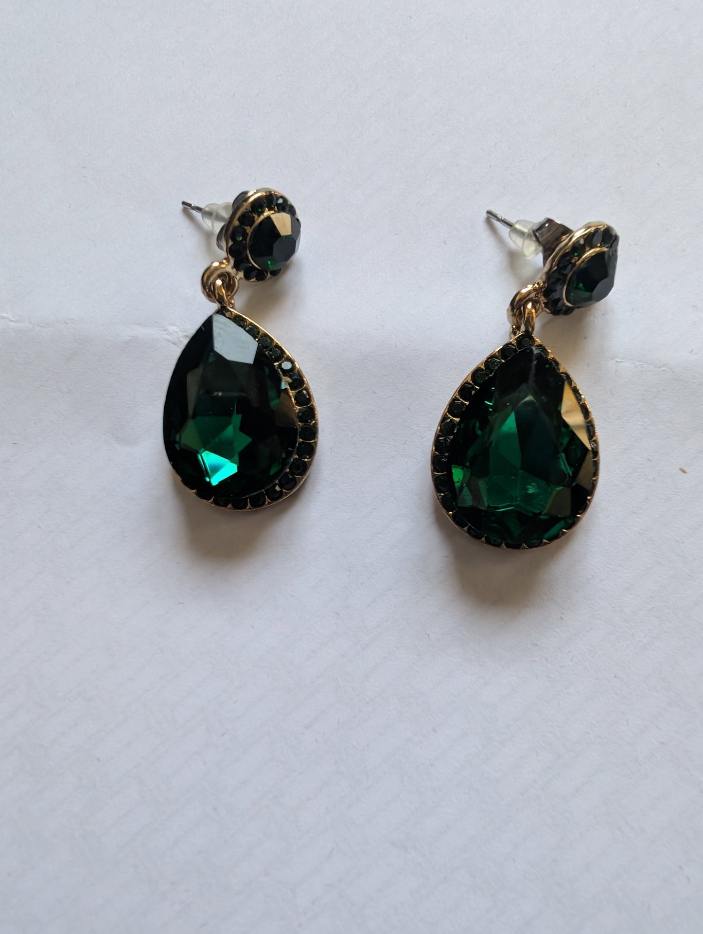 Brilove Green Crystal Necklace and Earrings Set, BriLove, One Size, Excellent condition — preloved on SilentSale®