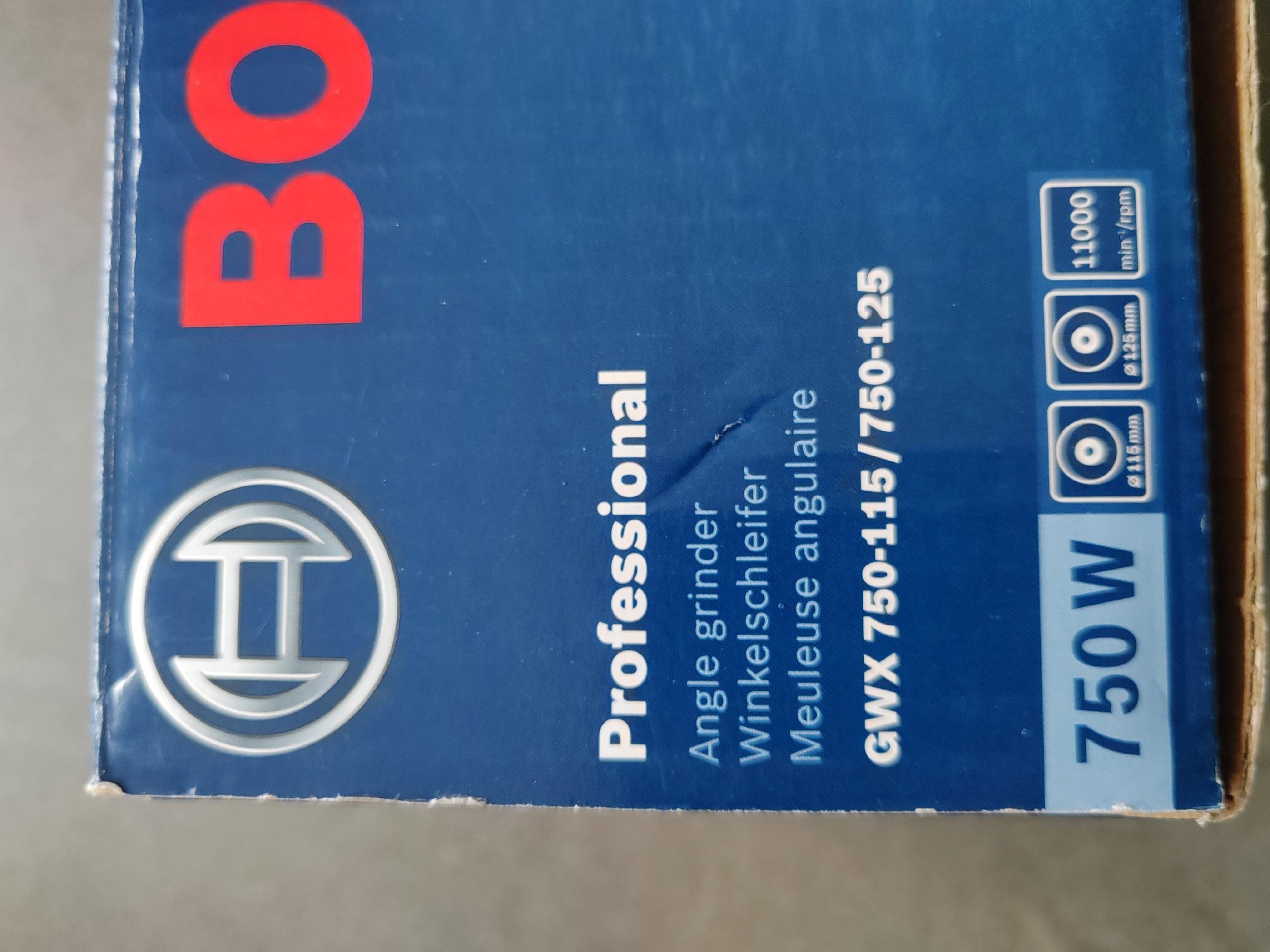Bosch Angle grinder, Bosch, Small, New condition — preloved on SilentSale®