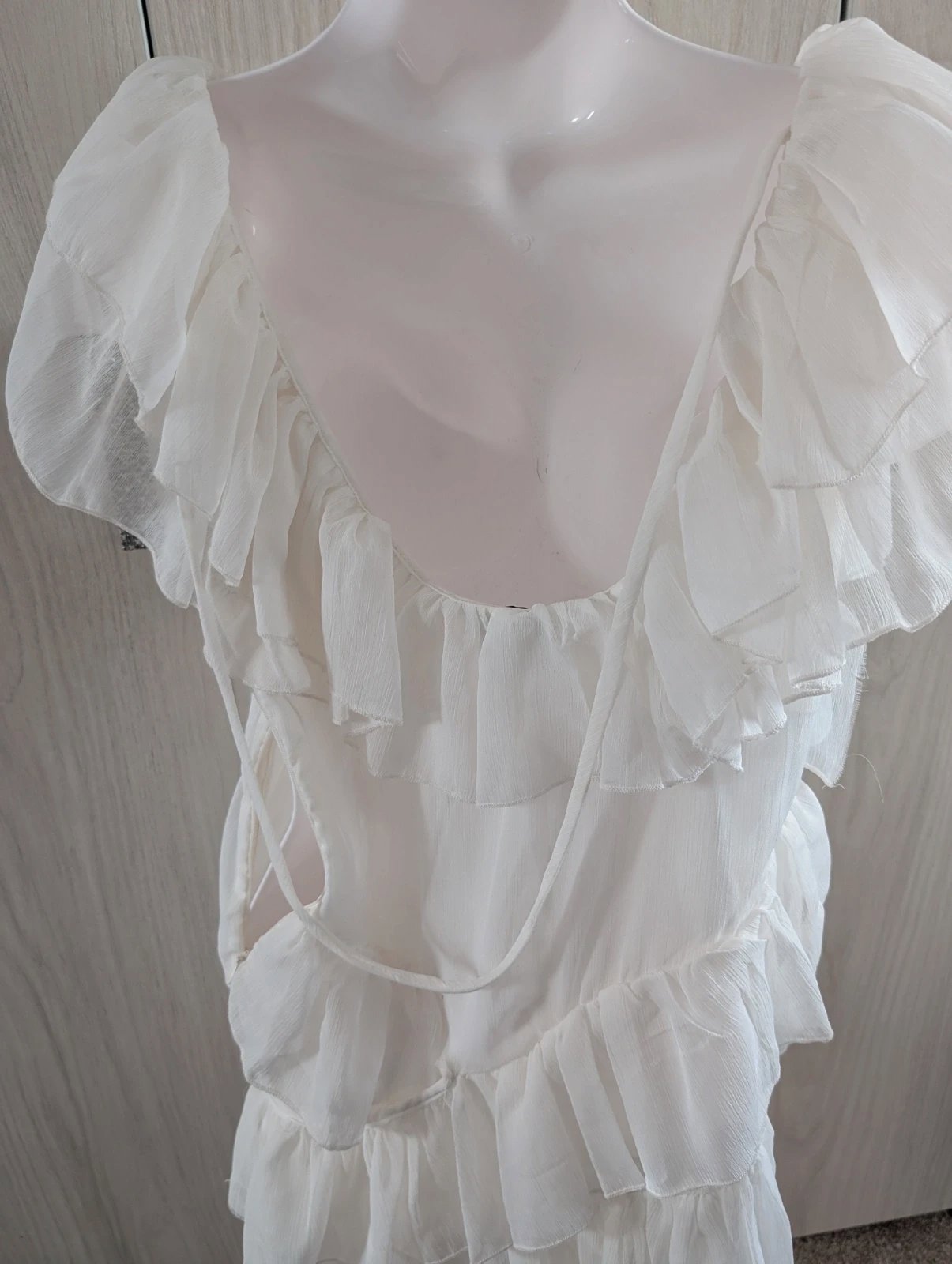 Coast, Summer , Holiday Party top size 8, Coast, 8, New condition — preloved on SilentSale®