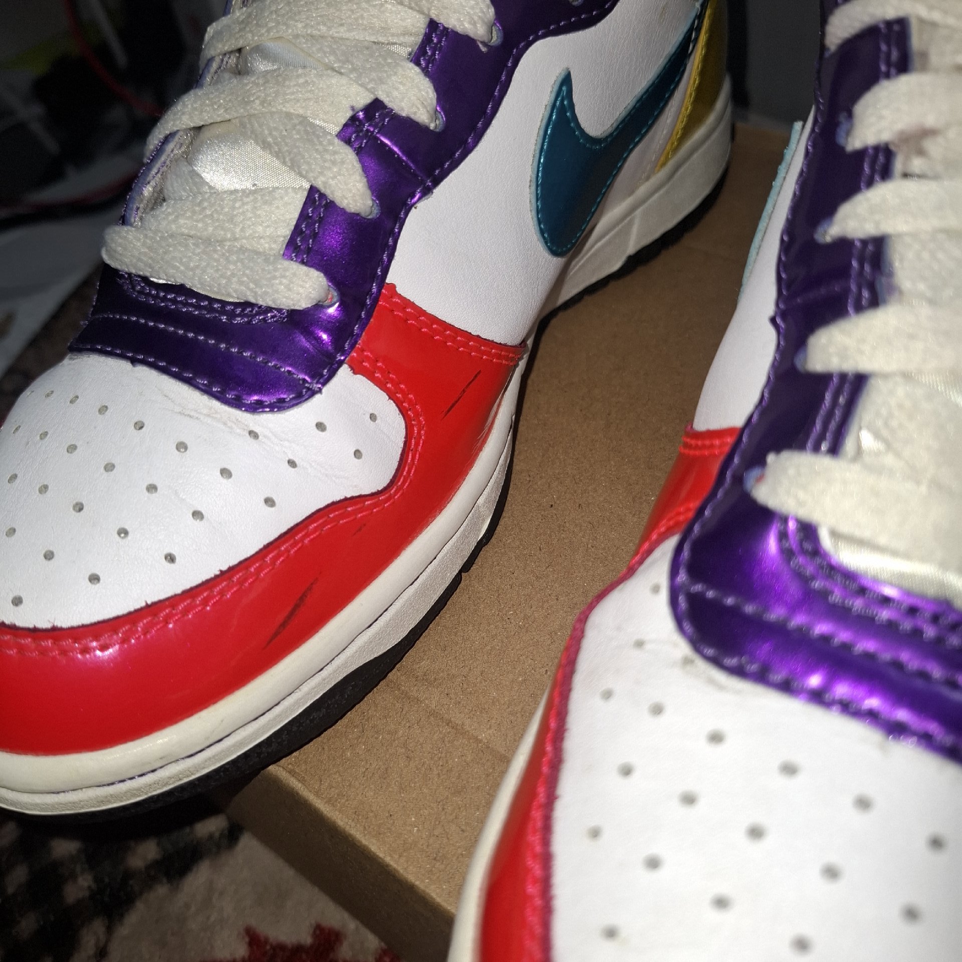 Nike Multicolour High Top Trainers – 6Y, Nike, 6Y, Good condition — preloved on SilentSale®